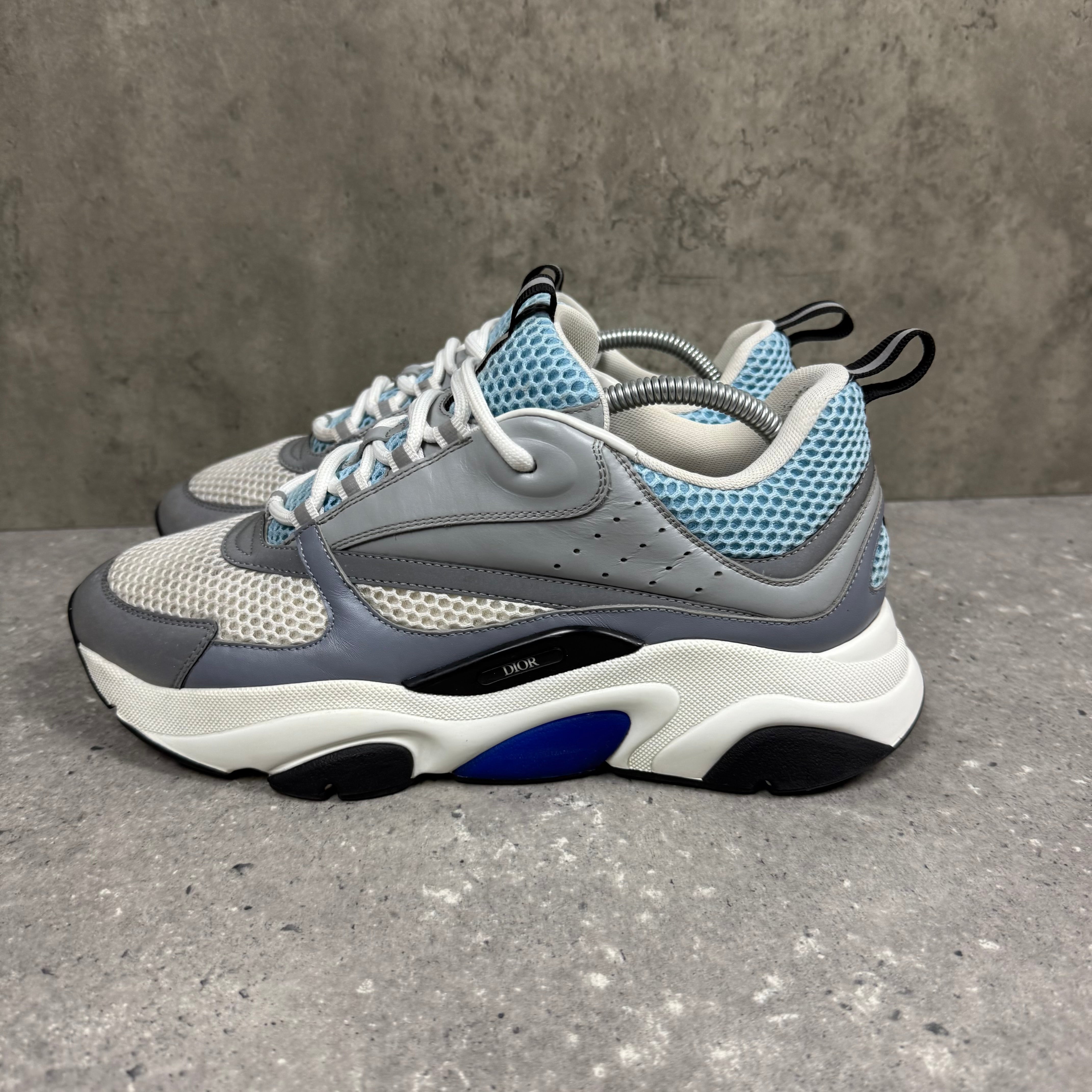 DIOR B22 BABY BLUE - (EU 43.5 / UK 9.5)