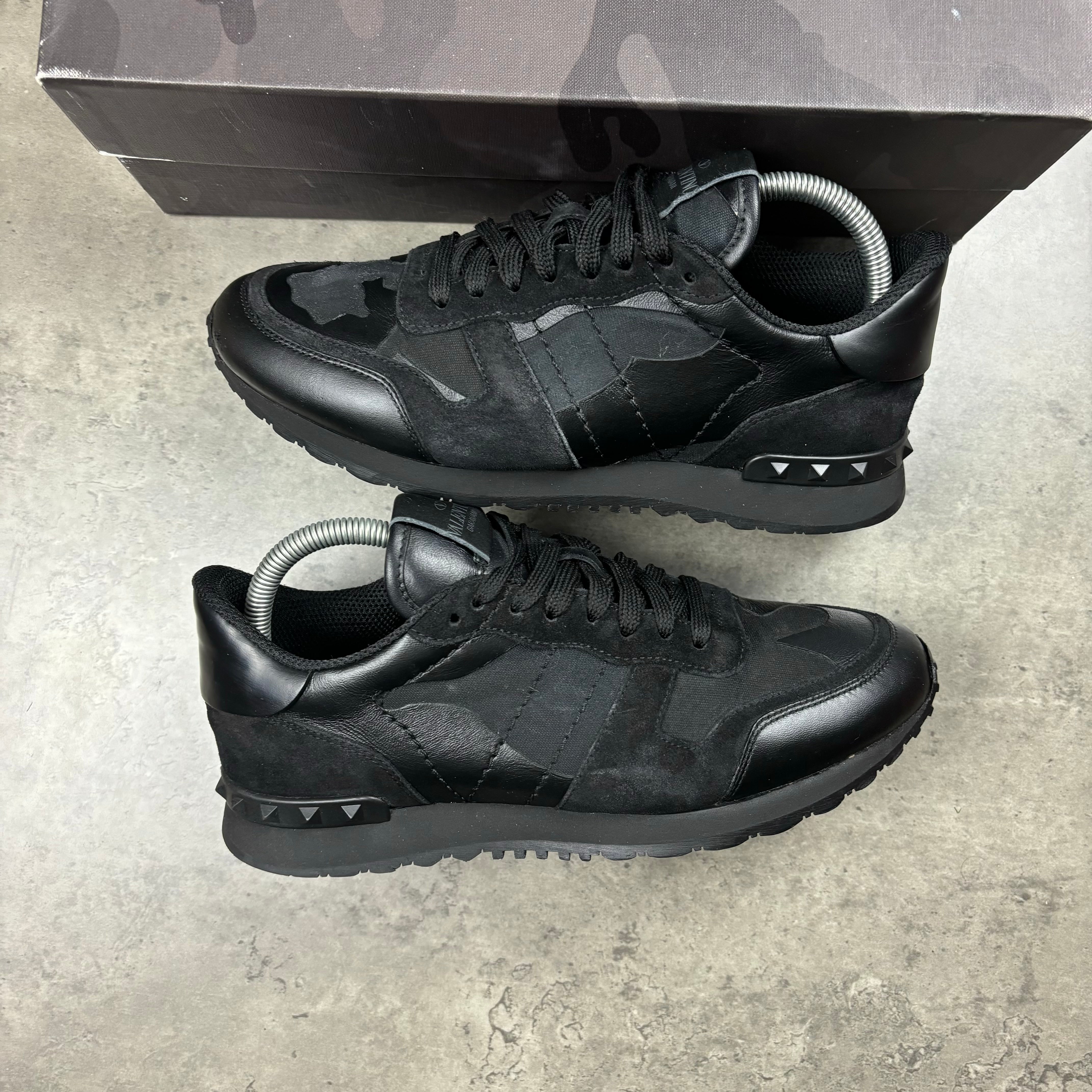 VALENTINO ROCKRUNNER - EU 40.5 / UK 6.5