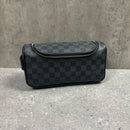 LOUIS VUITTON DAMIER WASH BAG