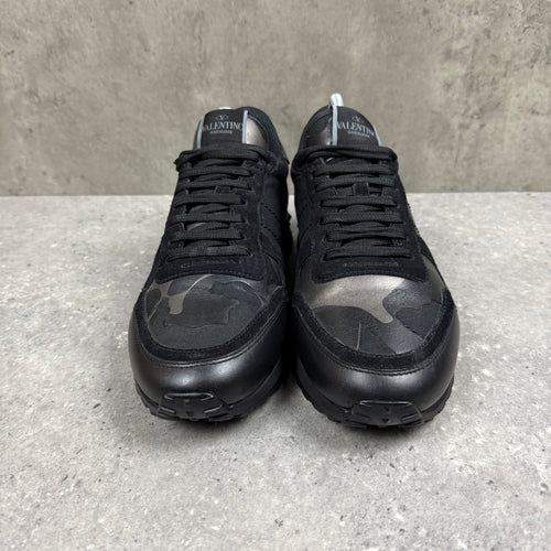 VALENTINO ROCKRUNNER - EU39 (FIT UK 6)