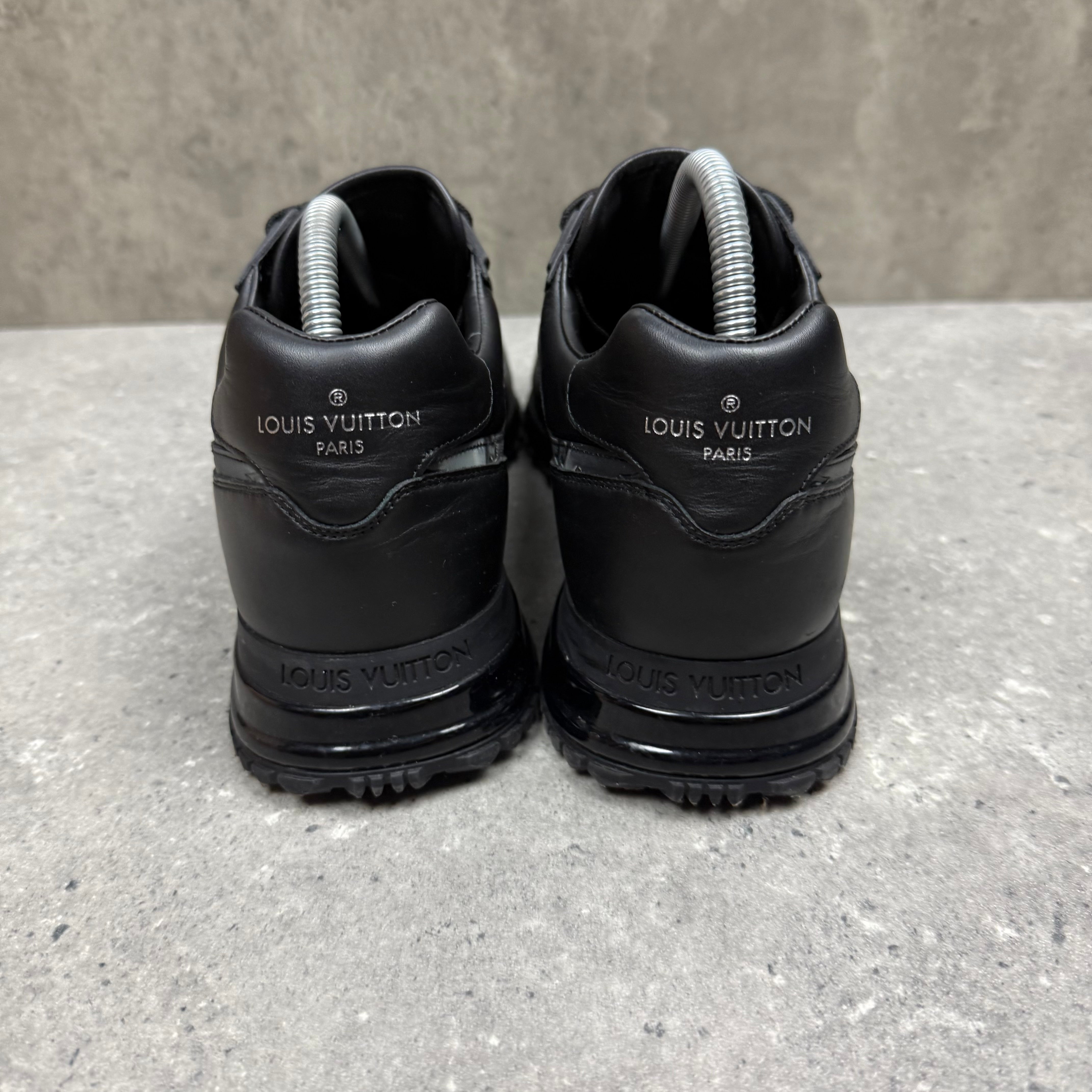 LOUIS VUITTON RUNAWAYS BLACK - EU41 (FITS UK 8)