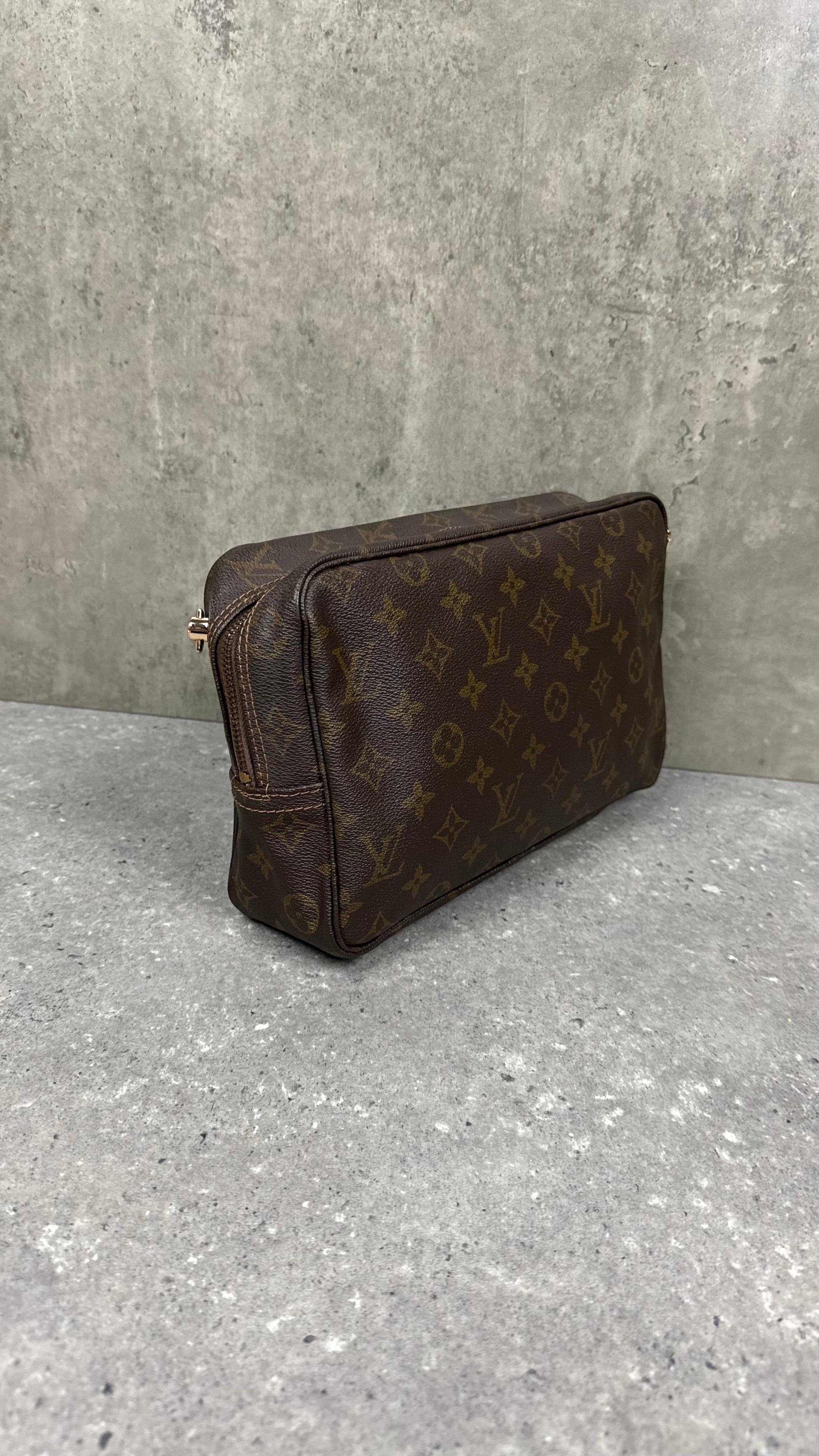 LOUIS VUITTON TOILETRY POUCH