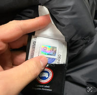 CANADA GOOSE CHATEAU PARKA BLACK - (M)