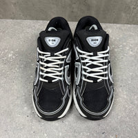 DIOR B30 BLACK/WHITE -  (EU43 / UK9)