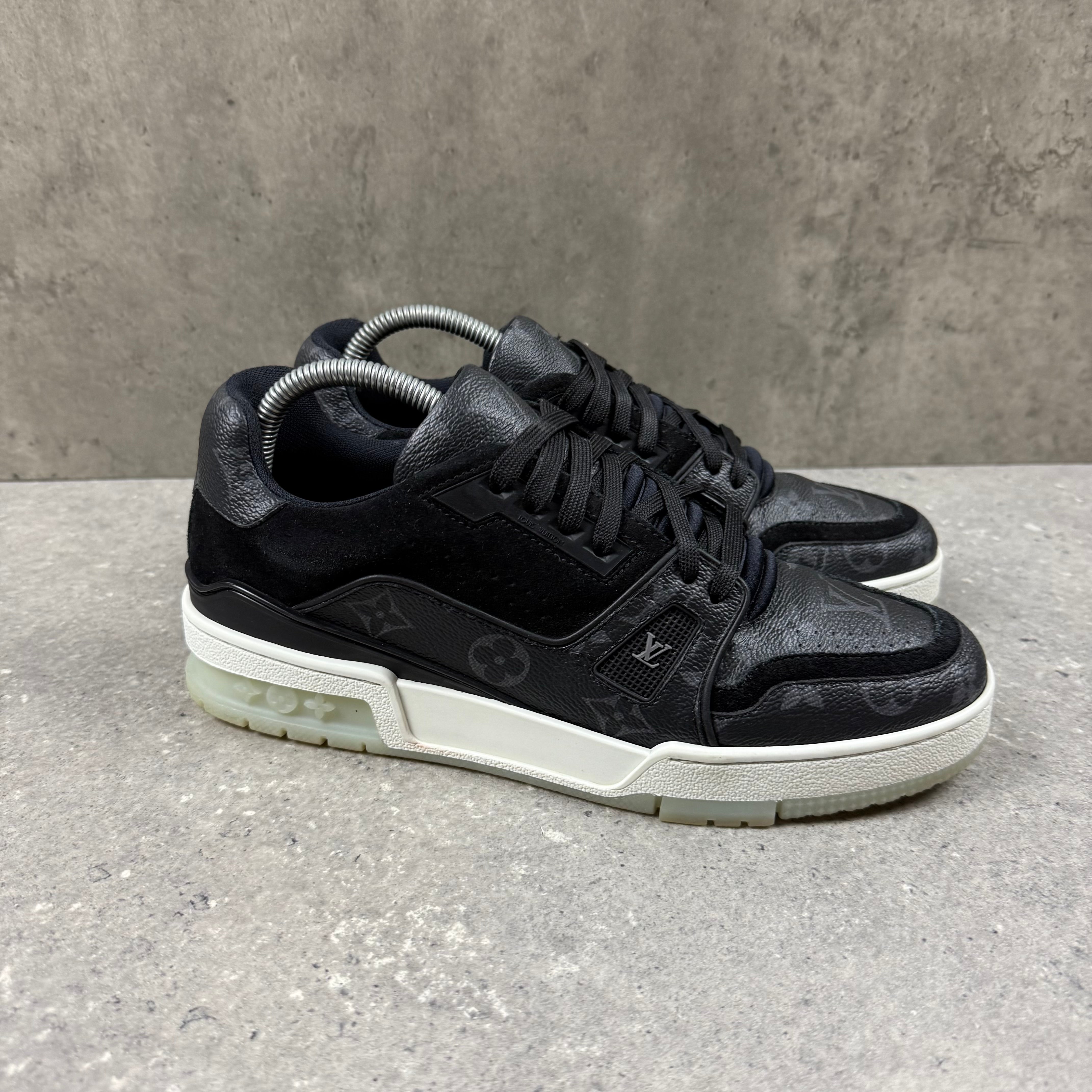 LOUIS VUITTON MONOGRAM ECLIPSE SNEAKERS - EU40 (FITS UK 7)