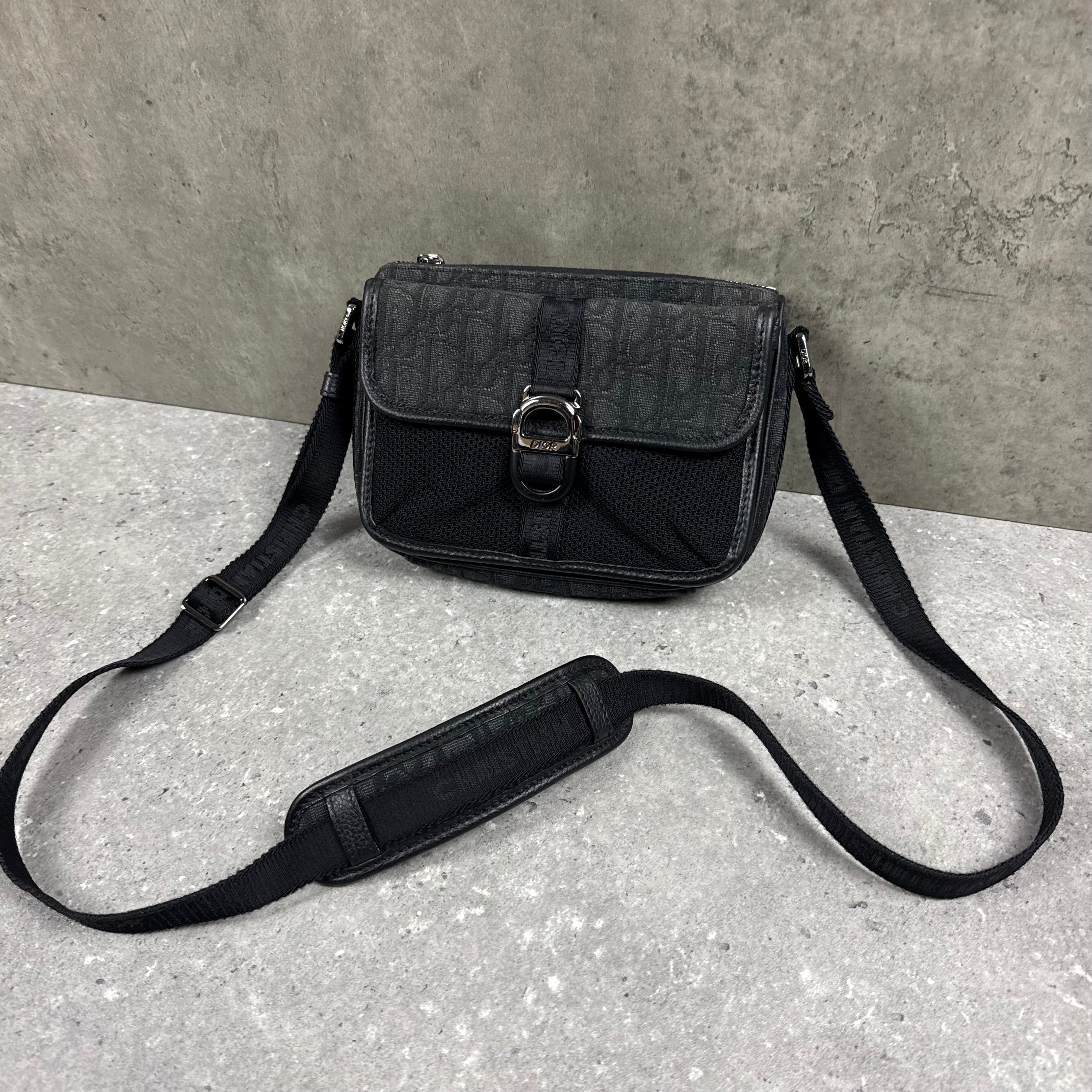 DIOR OBLIQUE JACQUARD MINI MESSENGER BAG