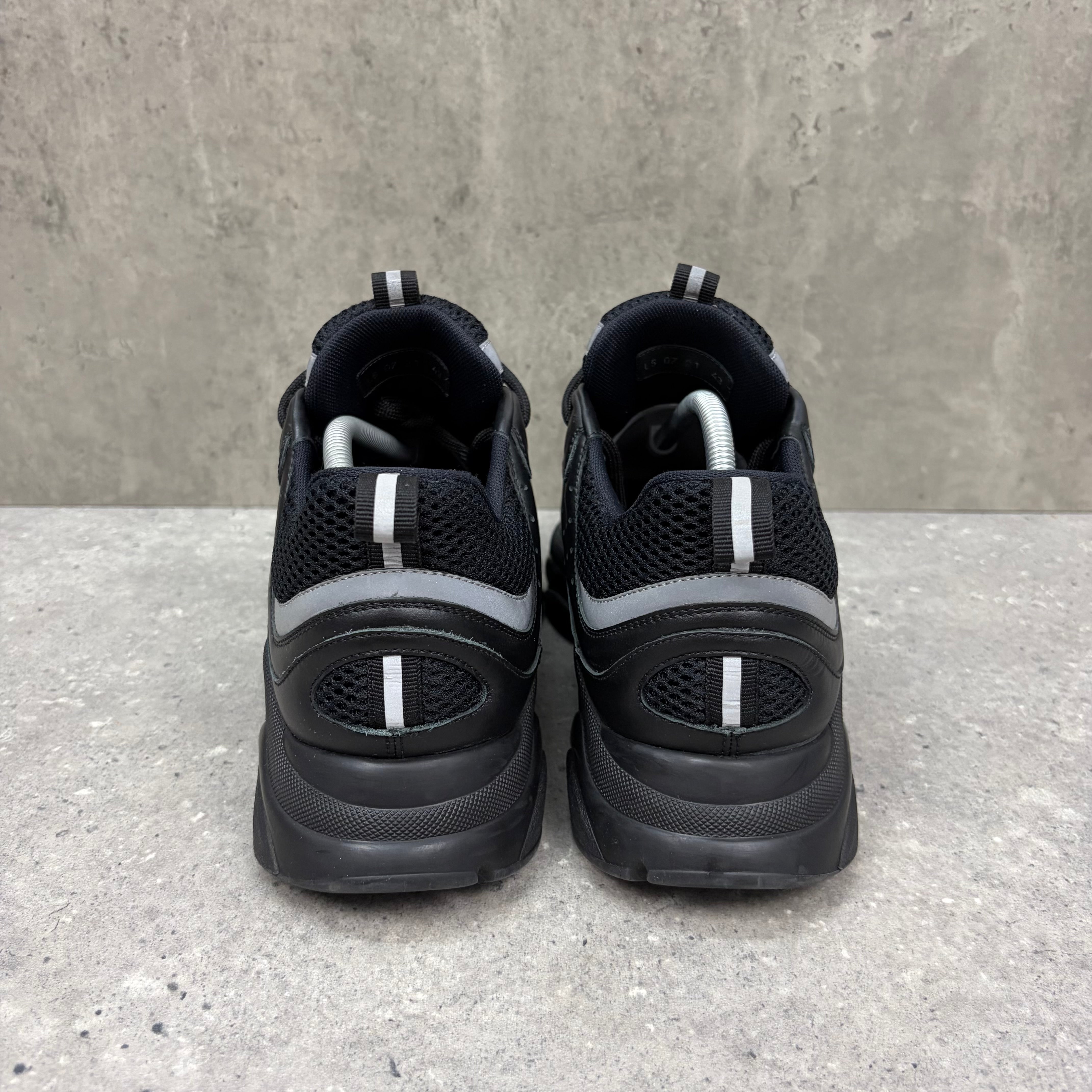 DIOR B22 BLACK - (EU43 / UK9)