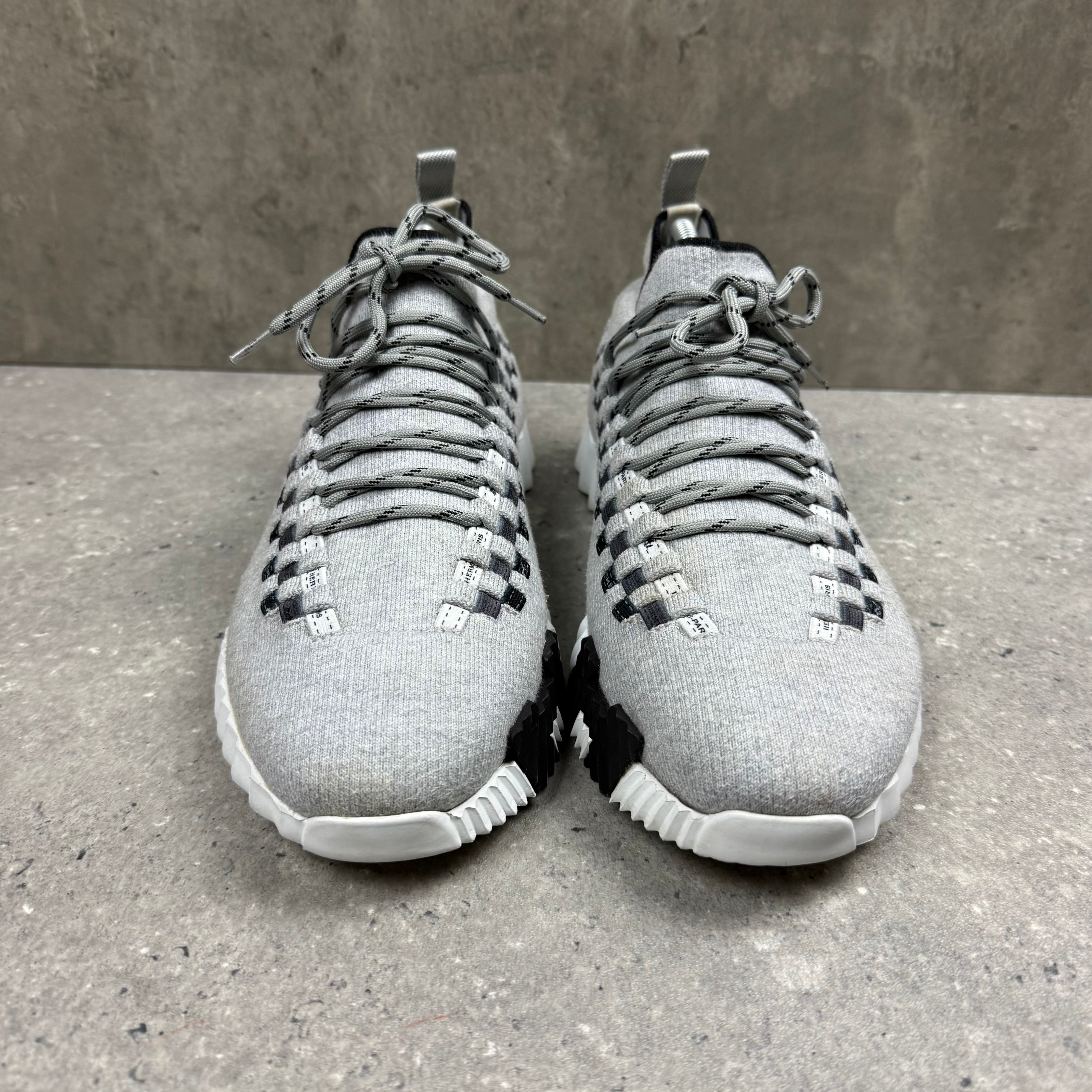 HERMES BOUNCING GREY - (EU42 / UK8)