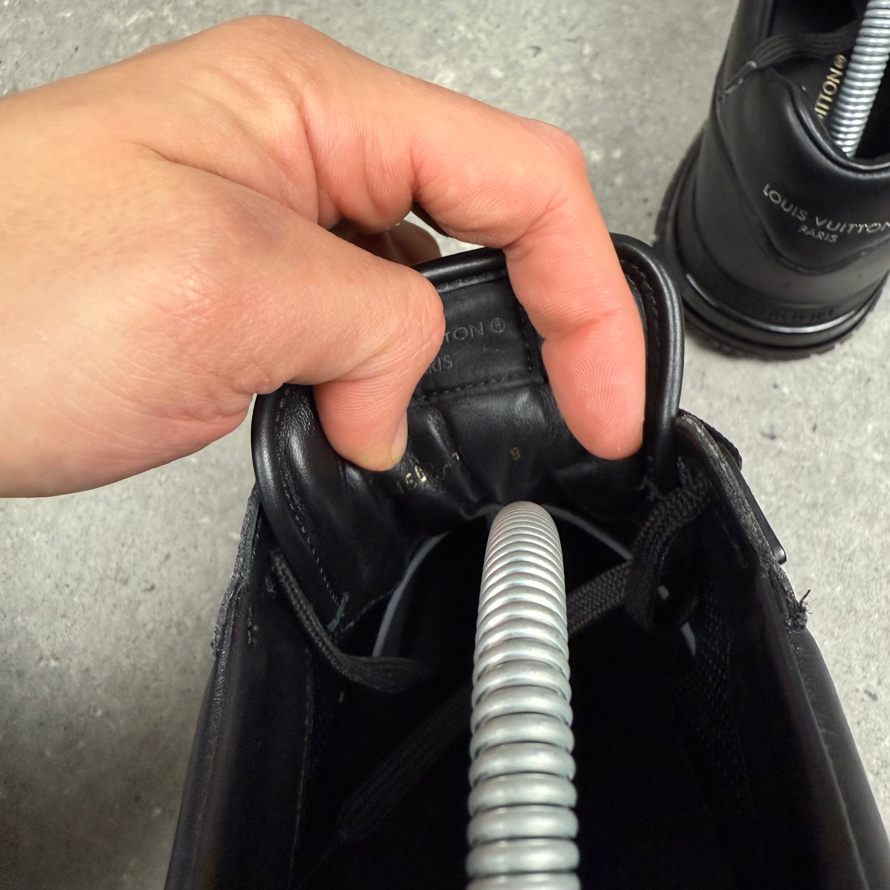 LOUIS VUITTON RUNAWAYS - EU42 (FITS UK 9)