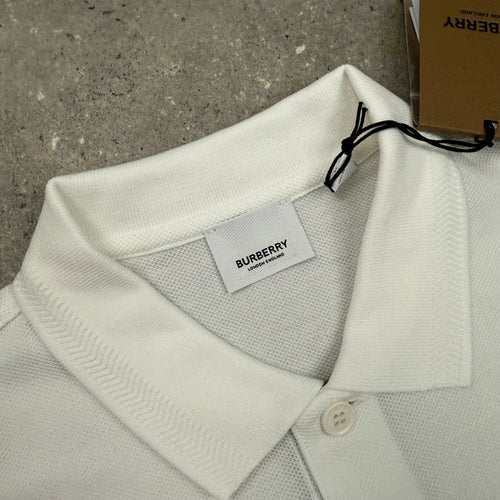 BURBERRY POLO SHIRT - (M)