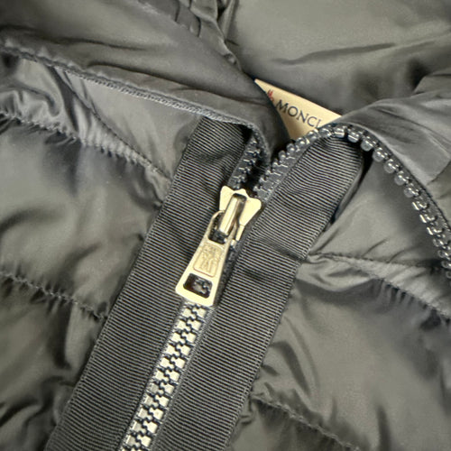 MONCLER TRICOT CARDIGAN HYBRID DOWN KNIT JACKET - (M)