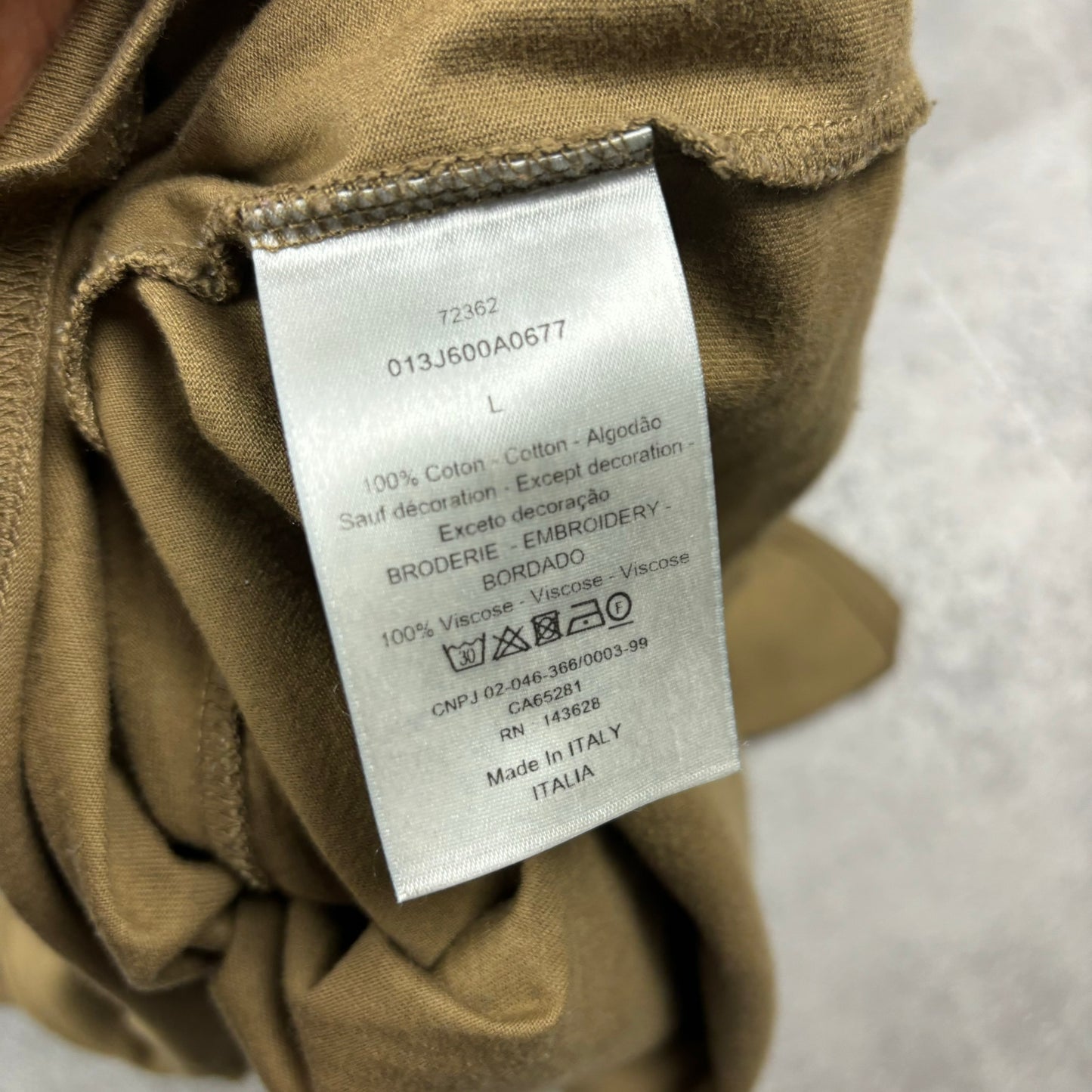 DIOR T-SHIRT - OLIVE (FITS LARGE)