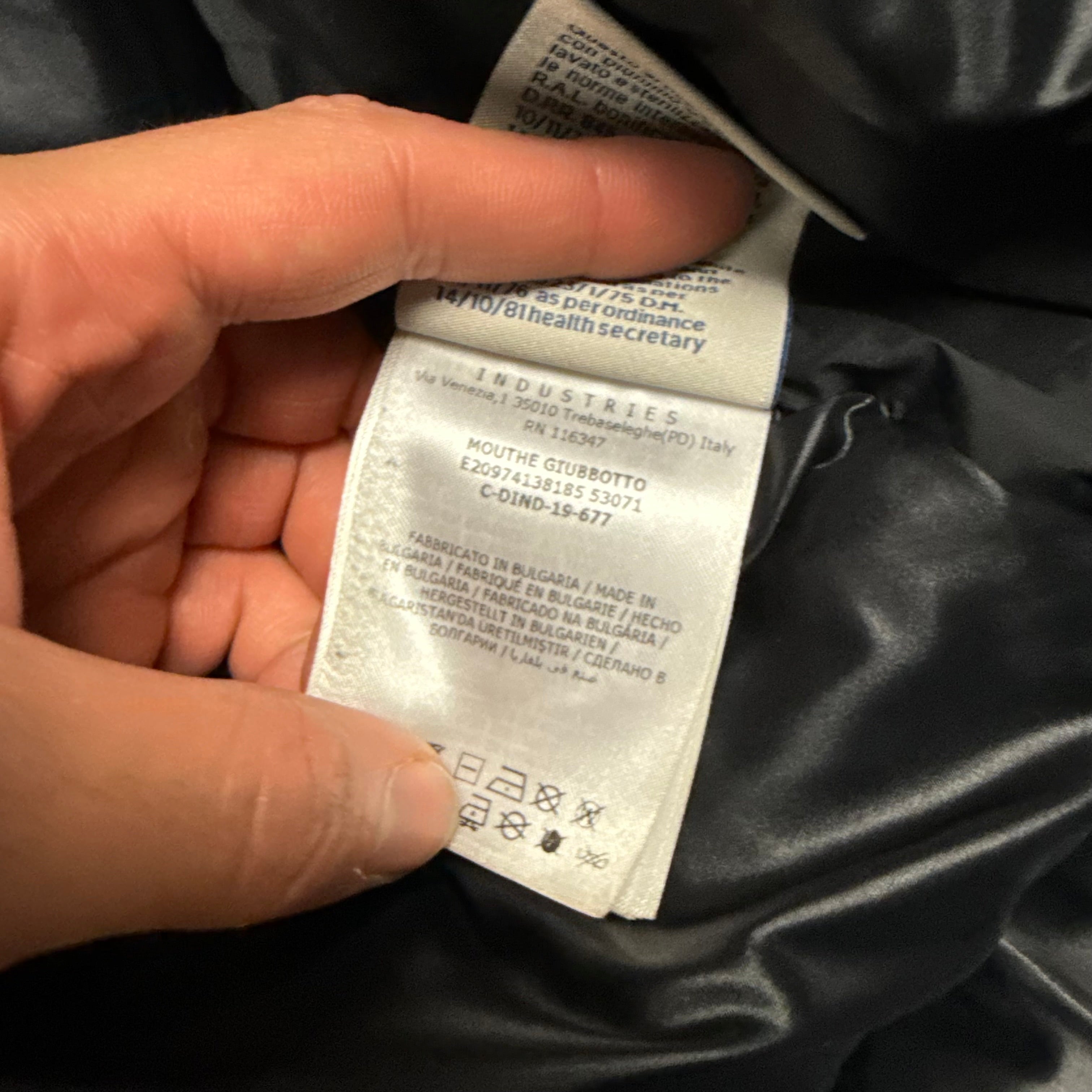 MONCLER GRENOBLE JACKET BLACK - 2 (S)