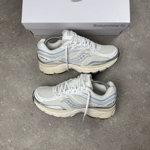 SAUCONY OMNI PRO GRID 9 - WHITE / SILVER