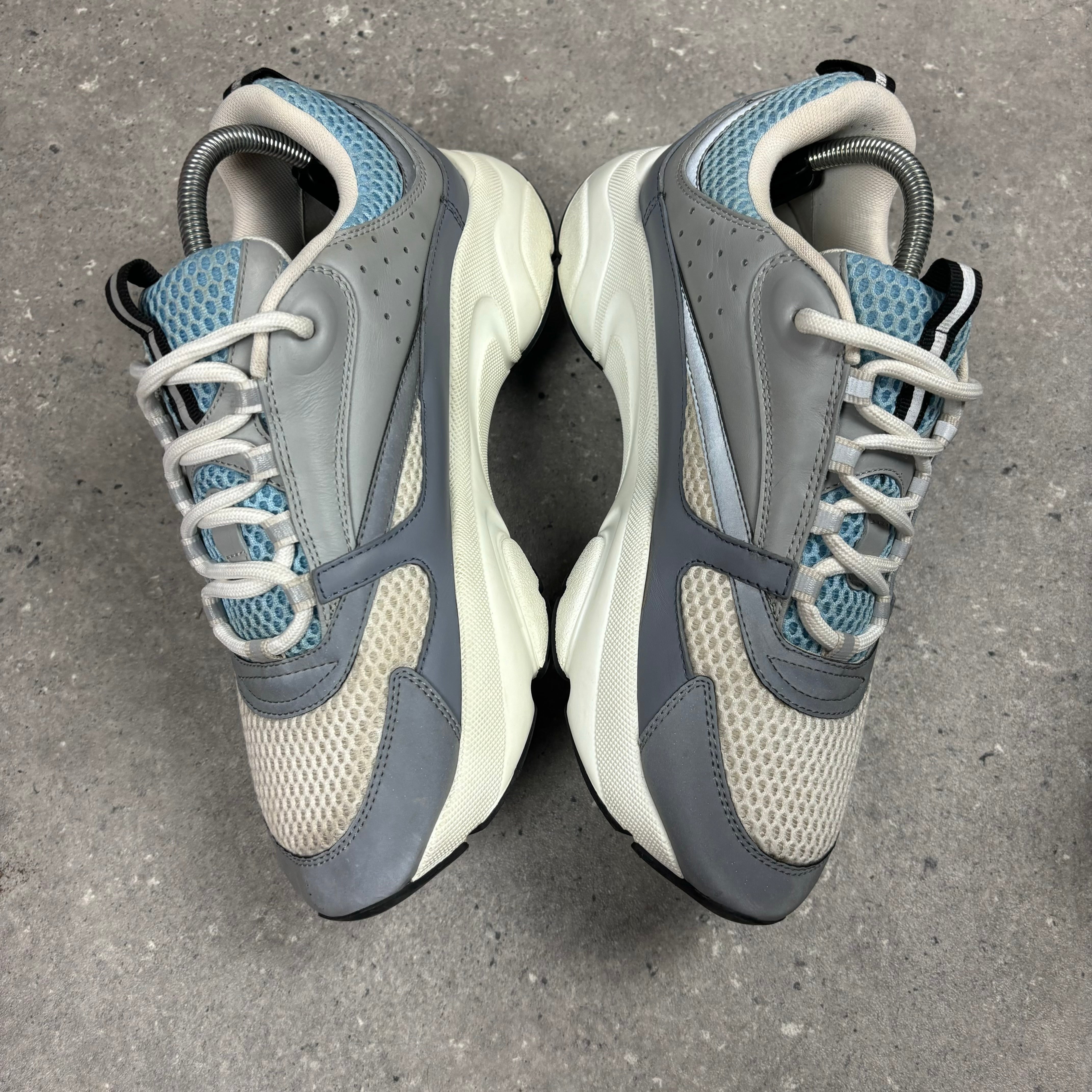 DIOR B22 BABY BLUE - (EU42 / UK8)