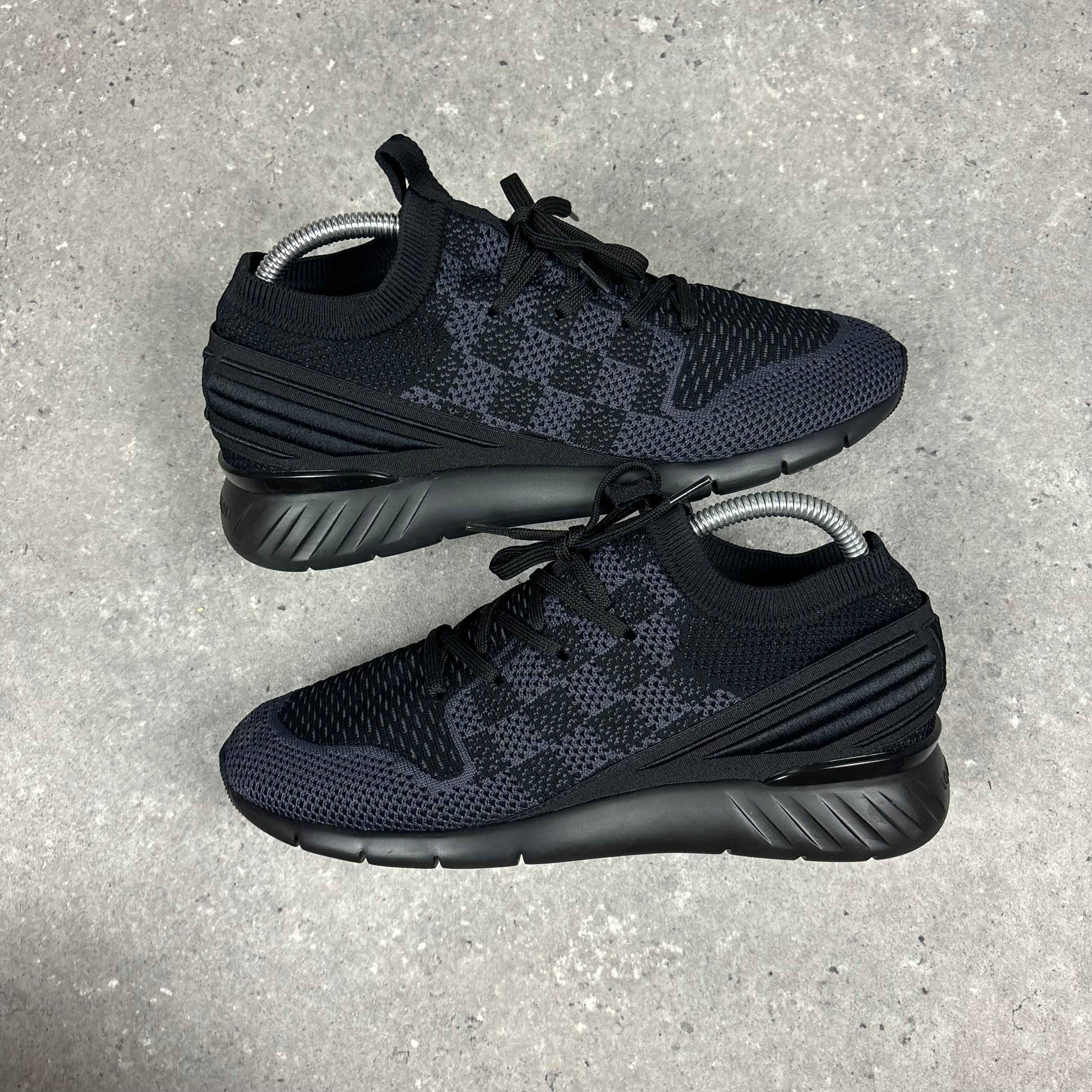 LOUIS VUITTON FASTLANE - EU39.5 ( FIT UK 6.5 )