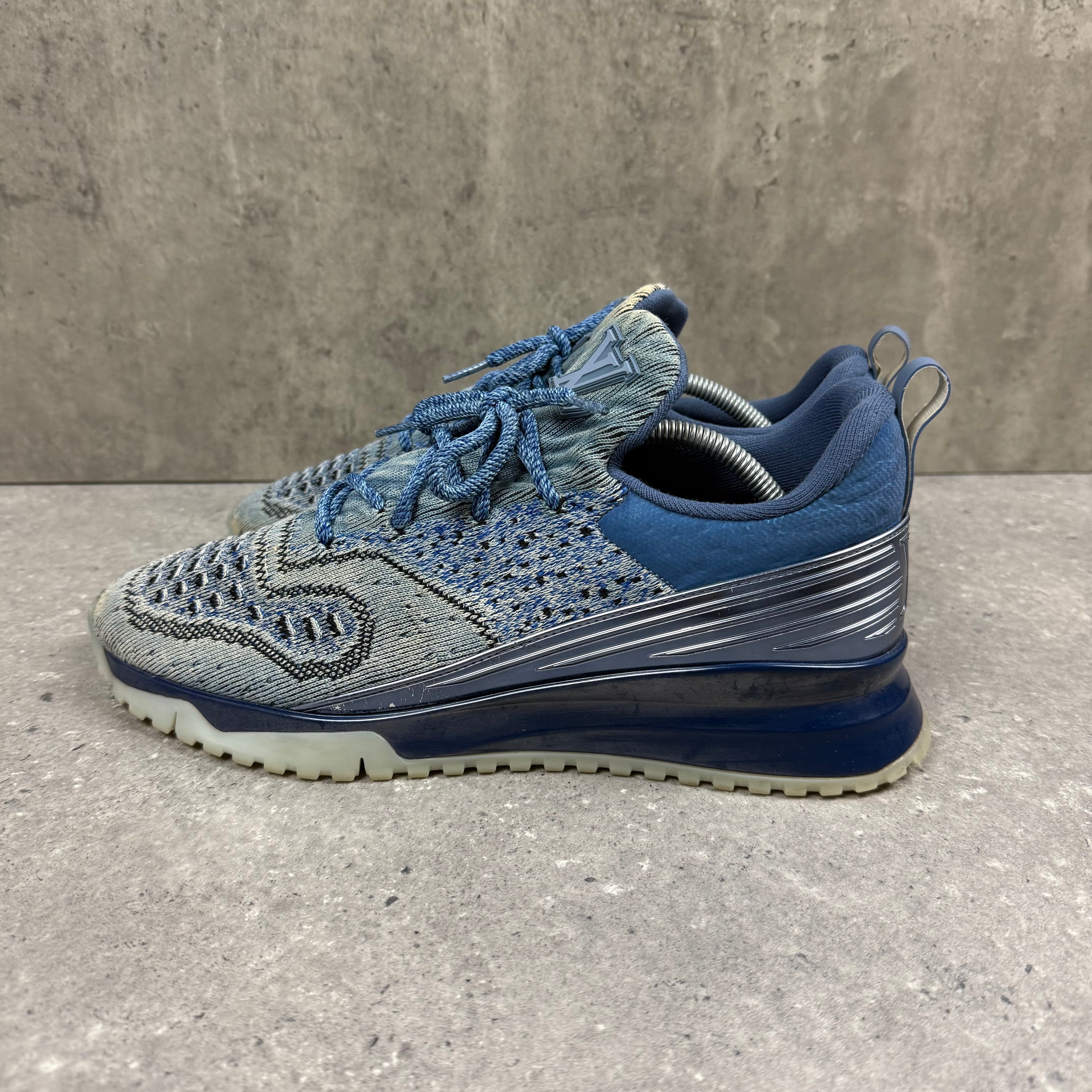 LOUIS VUITTON VNR BLUE - EU 43.5 (FITS UK 10.5)