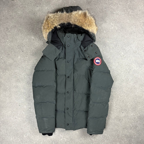 CANADA GOOSE WYNDHAM PARKA GRAPHITE - (M)