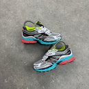 SAUCONY OMNI PRO GRID 9 - “SILVER MUTANT” - JUNIOR / KIDS