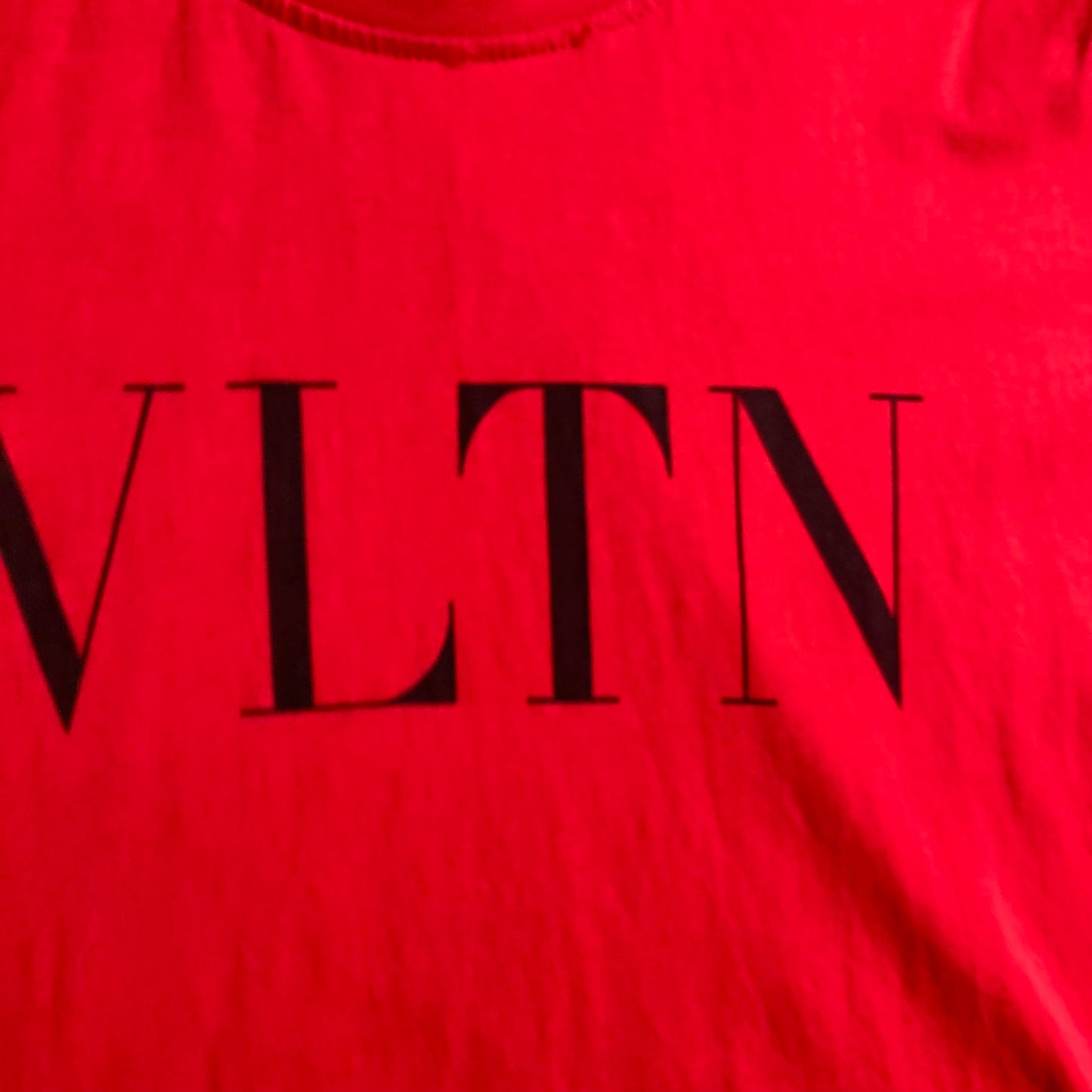 VLTN T-SHIRT RED (FITS S/M)