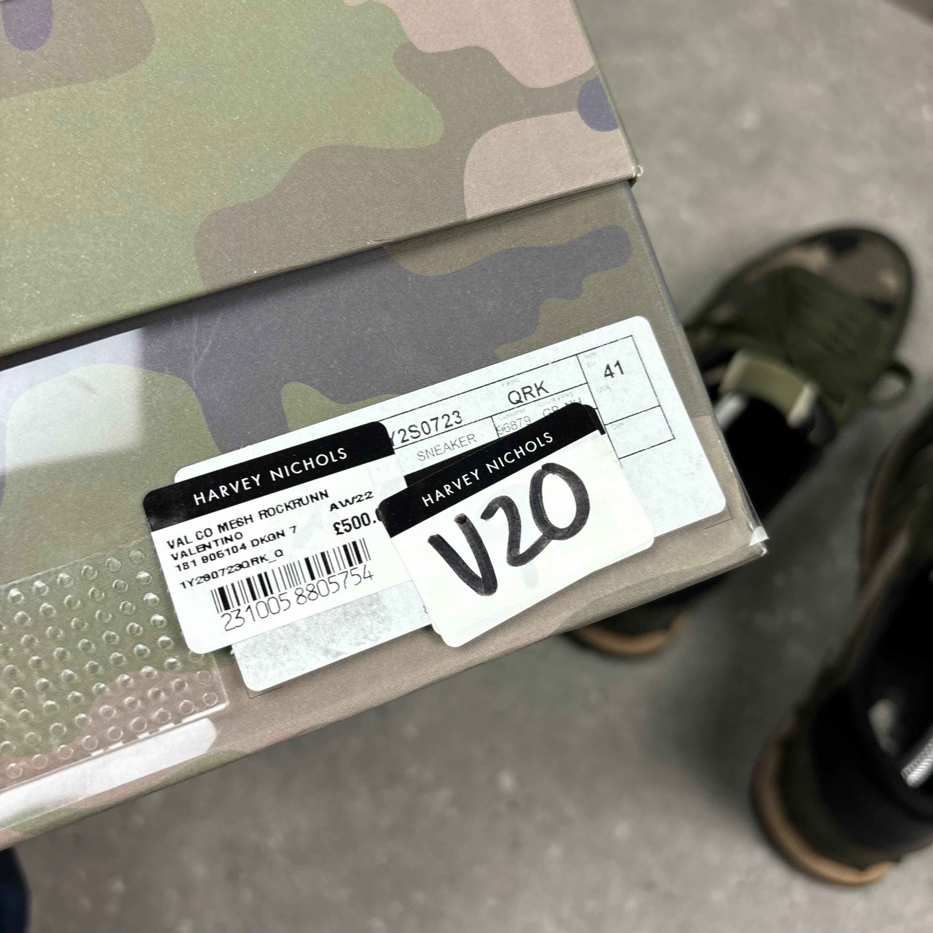 VALENTINO ROCKRUNNER KHAKI - (EU 41 / UK 7)