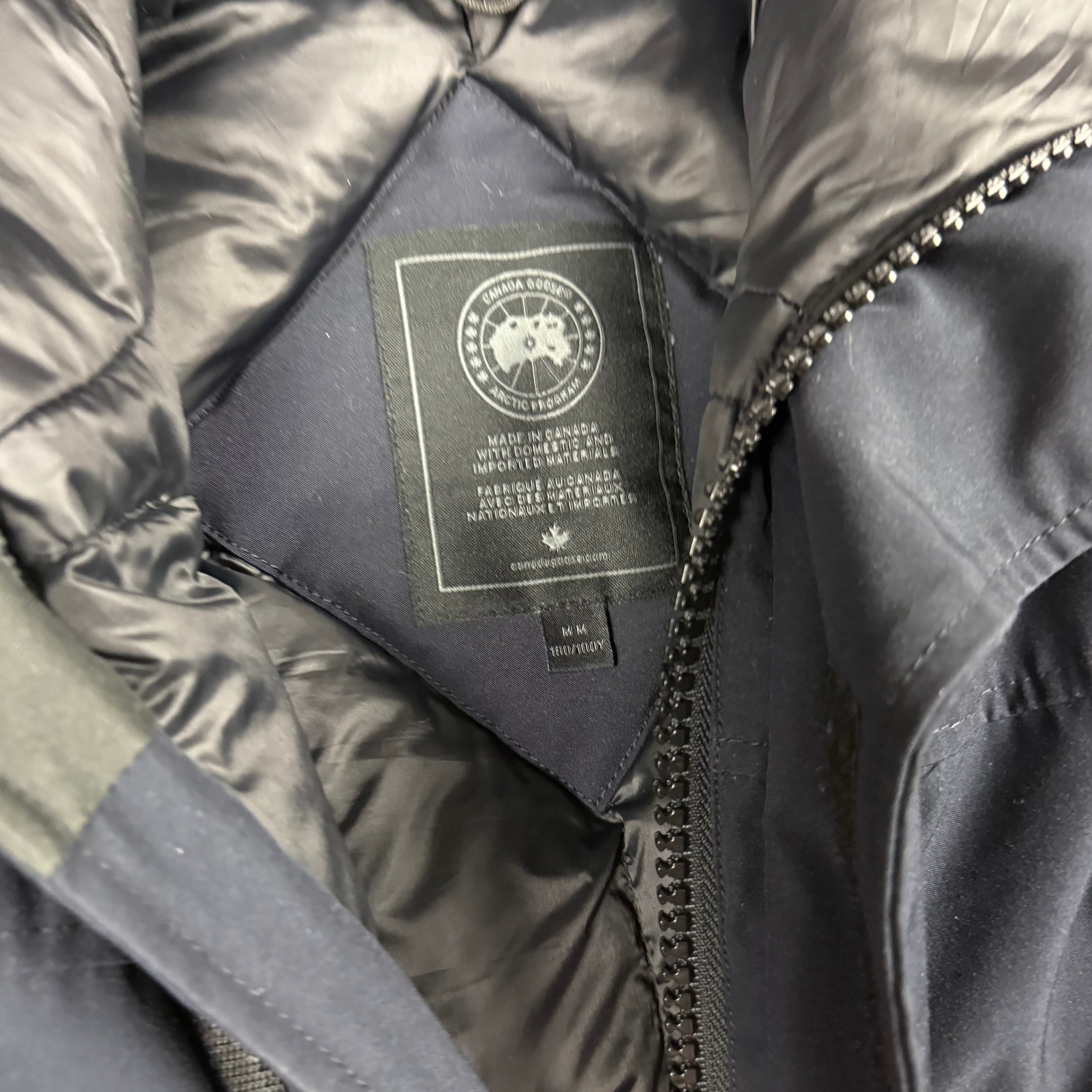 CANADA GOOSE LANGFORD PARKA NAVY BLACK BADGE- (M)