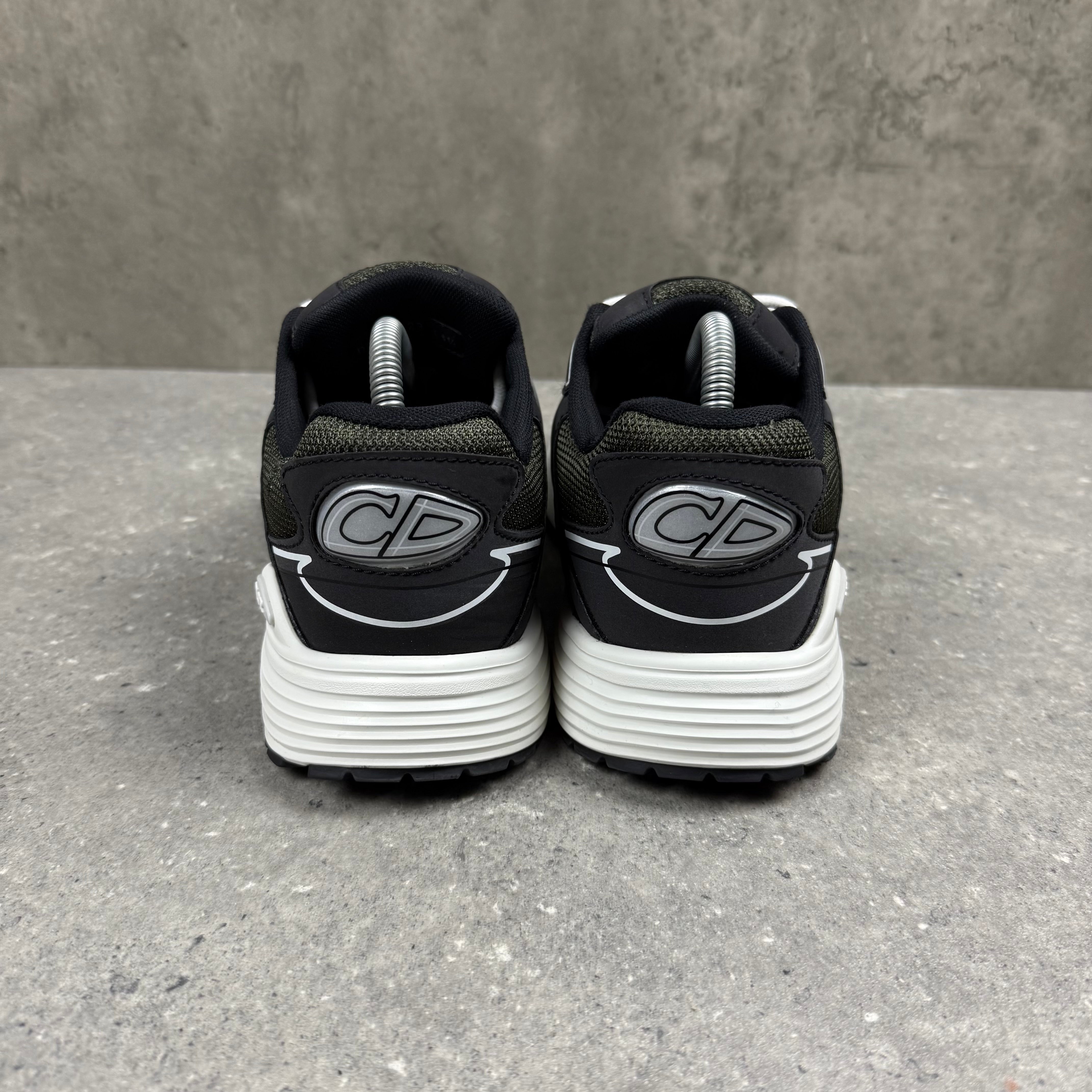 DIOR B30 KHAKI - (EU41.5 / UK7.5)