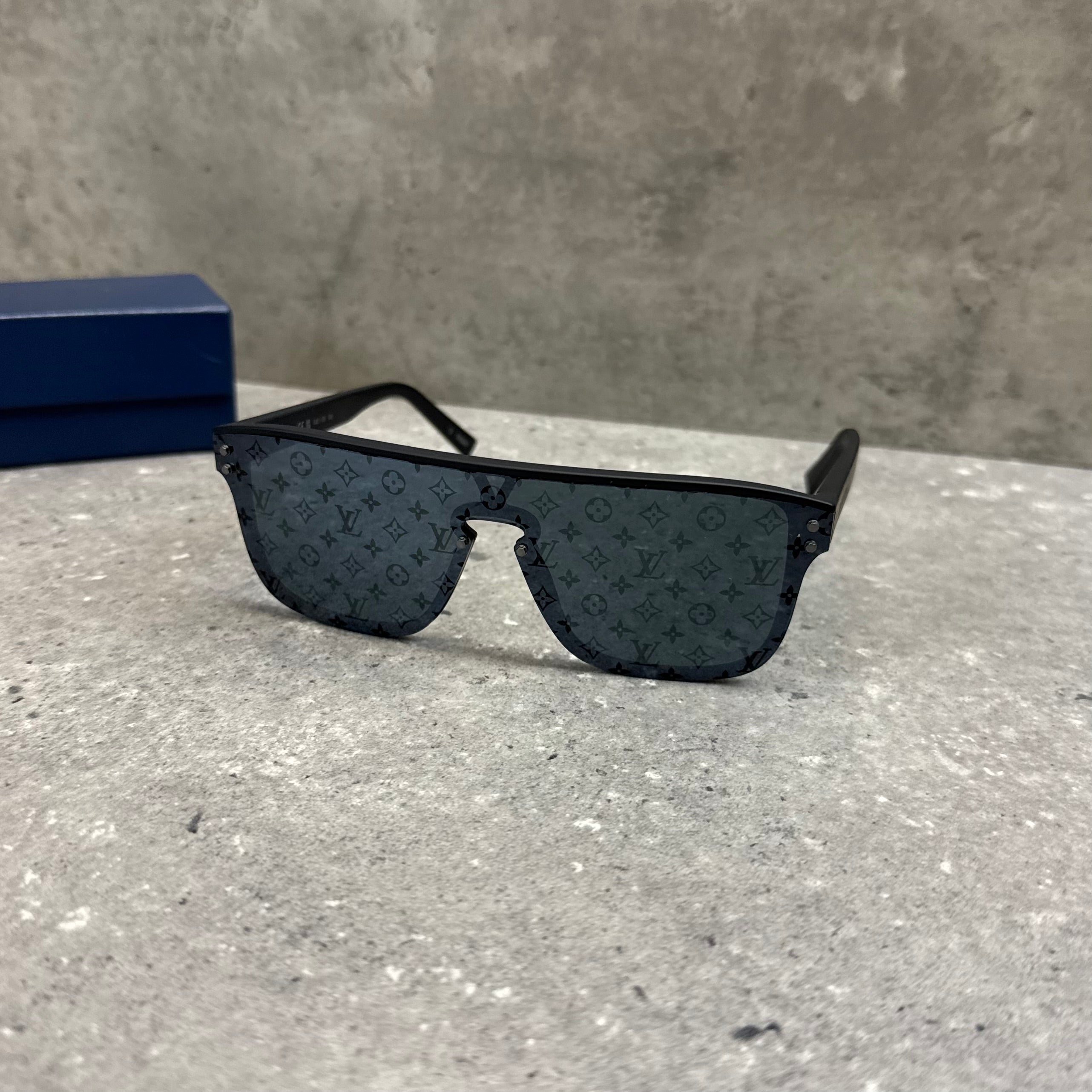 LOUIS VUITTON WAIMEA SUNGLASSES