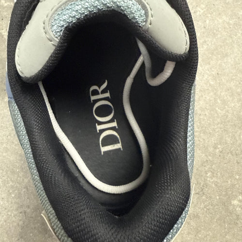 DIOR B30 LIGHT BLUE - (EU 41 / UK 7)