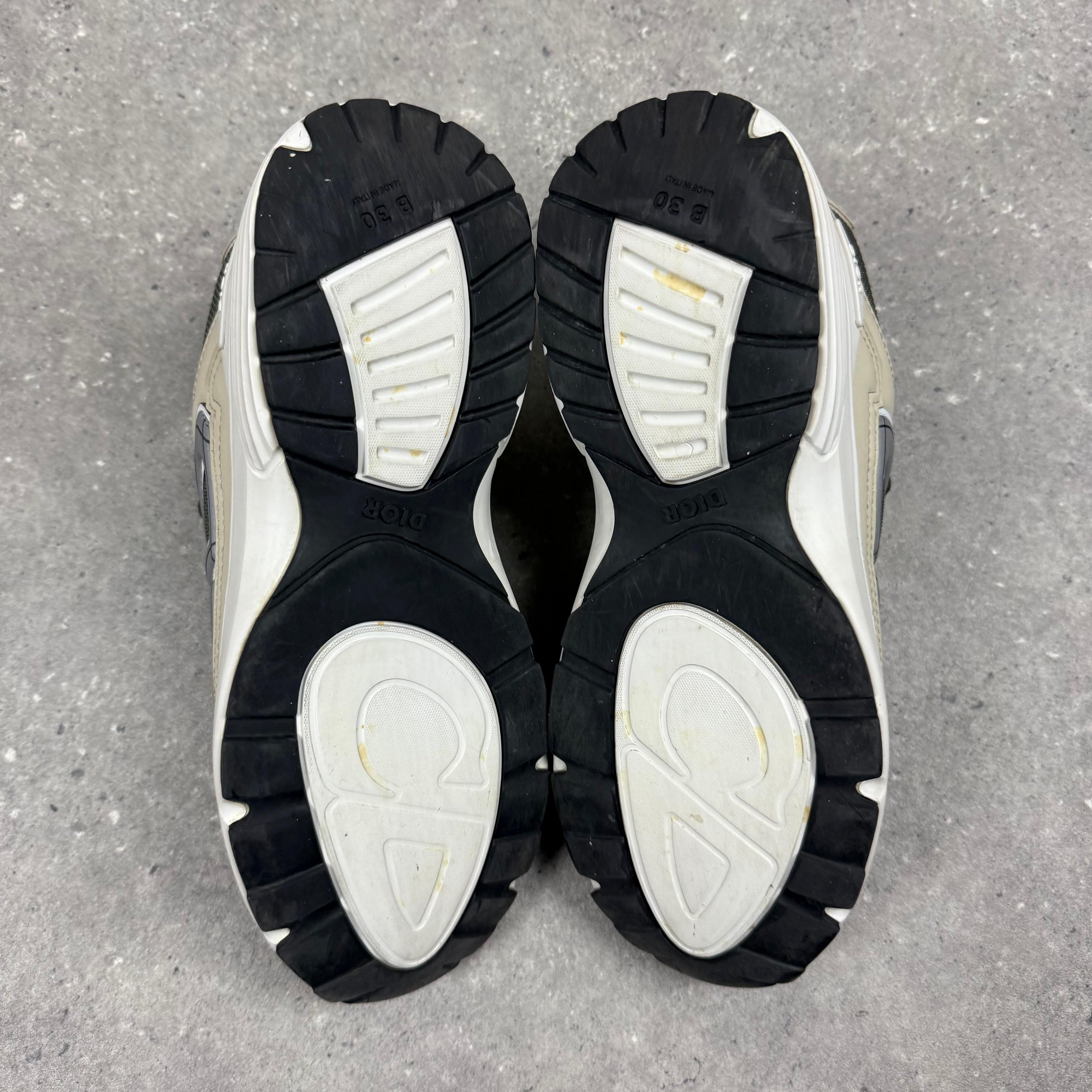 DIOR B30 OLIVE BEIGE -  (EU43 / UK9)