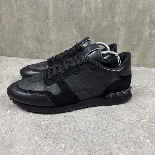 VALENTINO ROCKRUNNER BLACK - (EU42 / UK8)