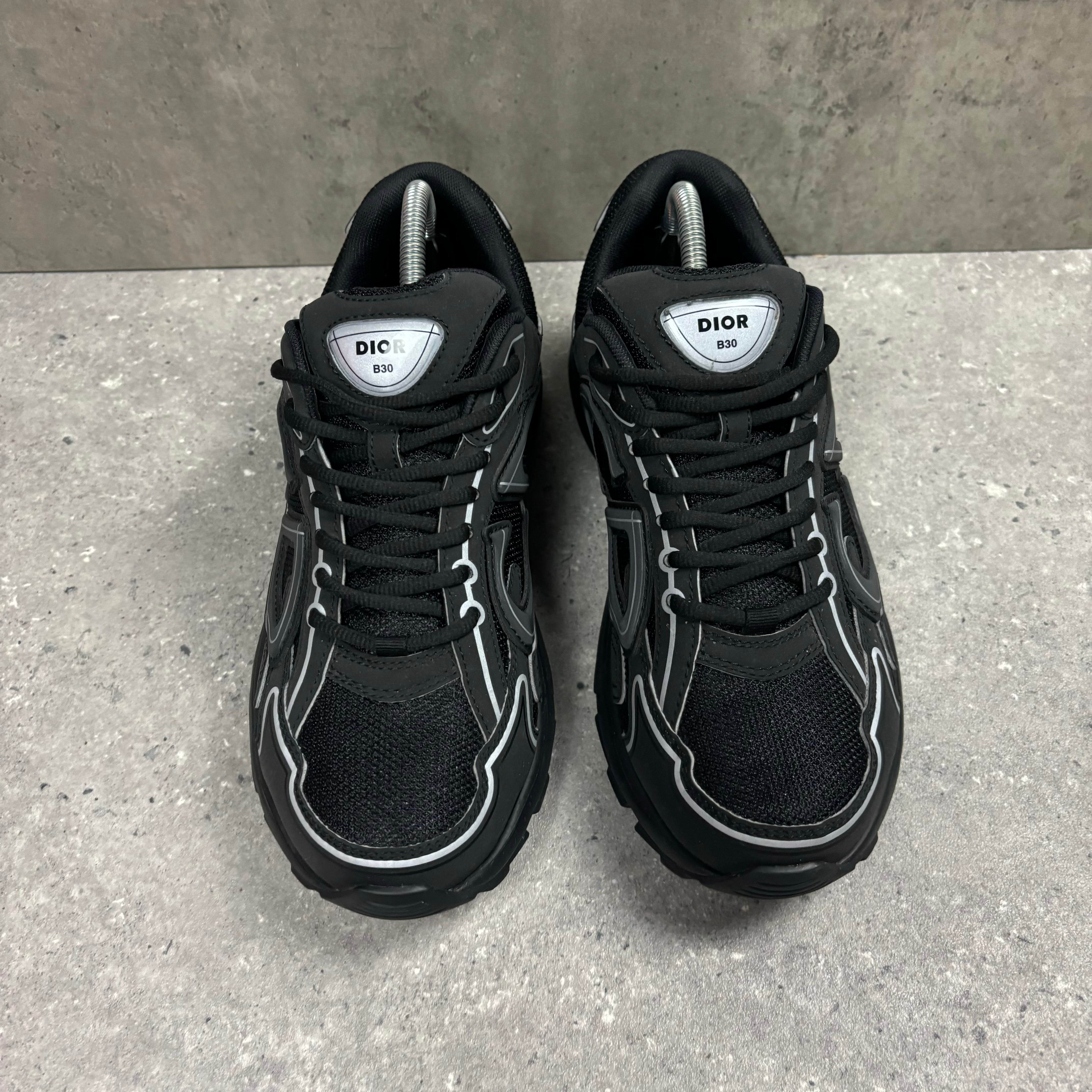 DIOR B30 BLACK - (EU 42 / UK 8)