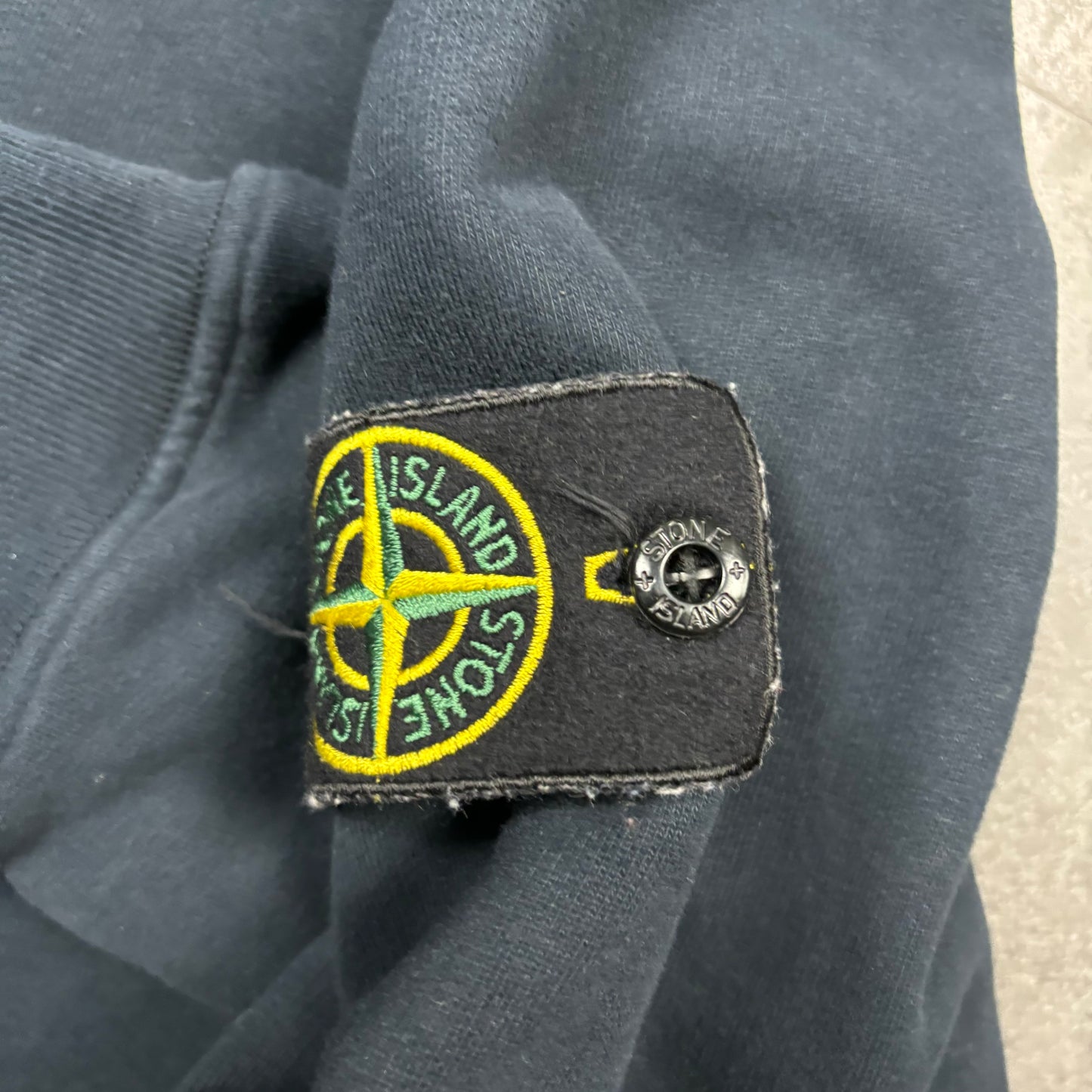 STONE ISLAND JUMPER (FITS L)