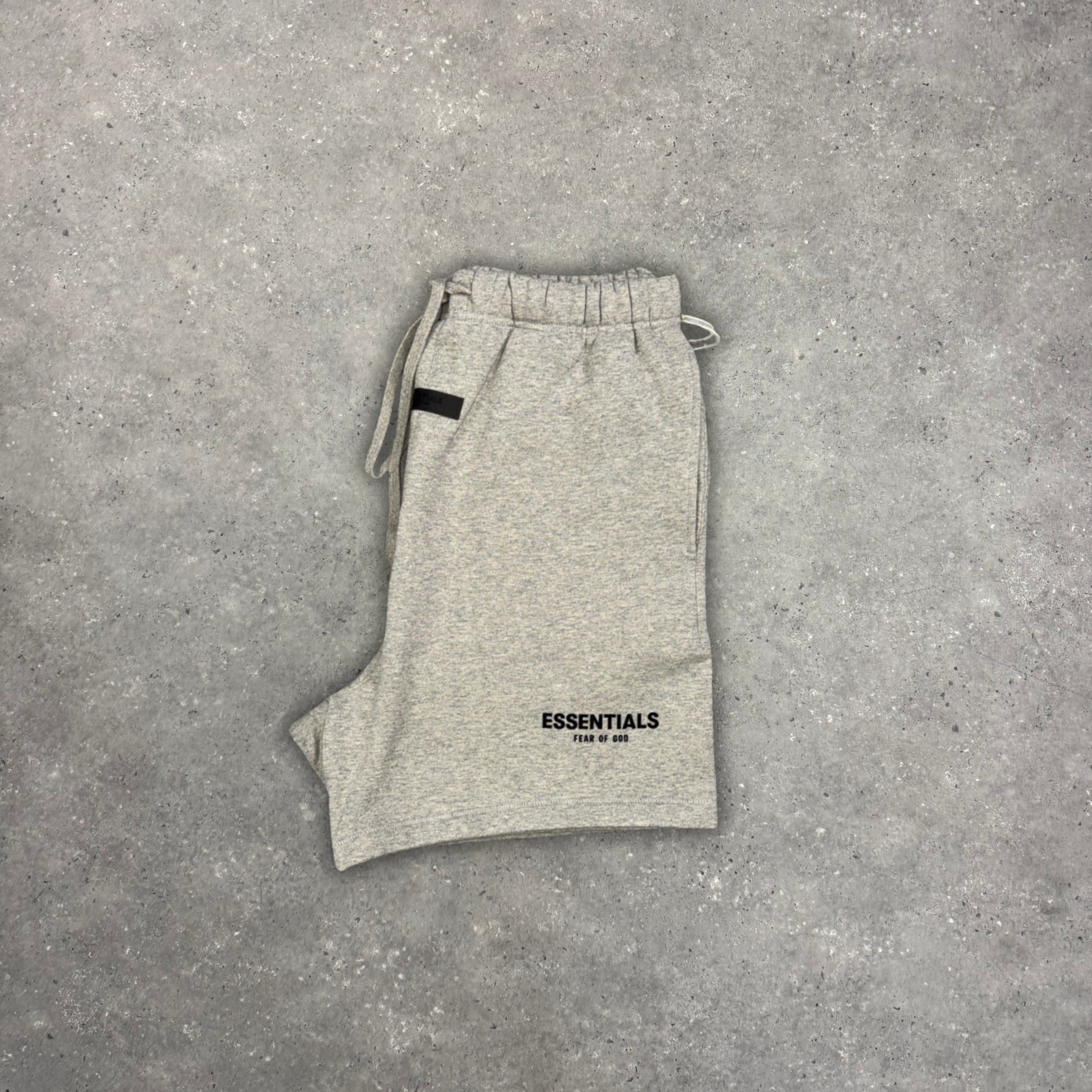 ESSENTIALS SS22 SHORTS - DARK OATMEAL