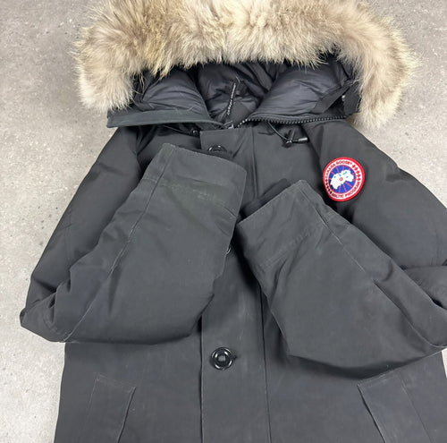 CANADA GOOSE CHATEAU PARKA BLACK - (M)