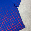 LOUIS VUITTON T-SHIRT - XL ( FITS A LARGE )