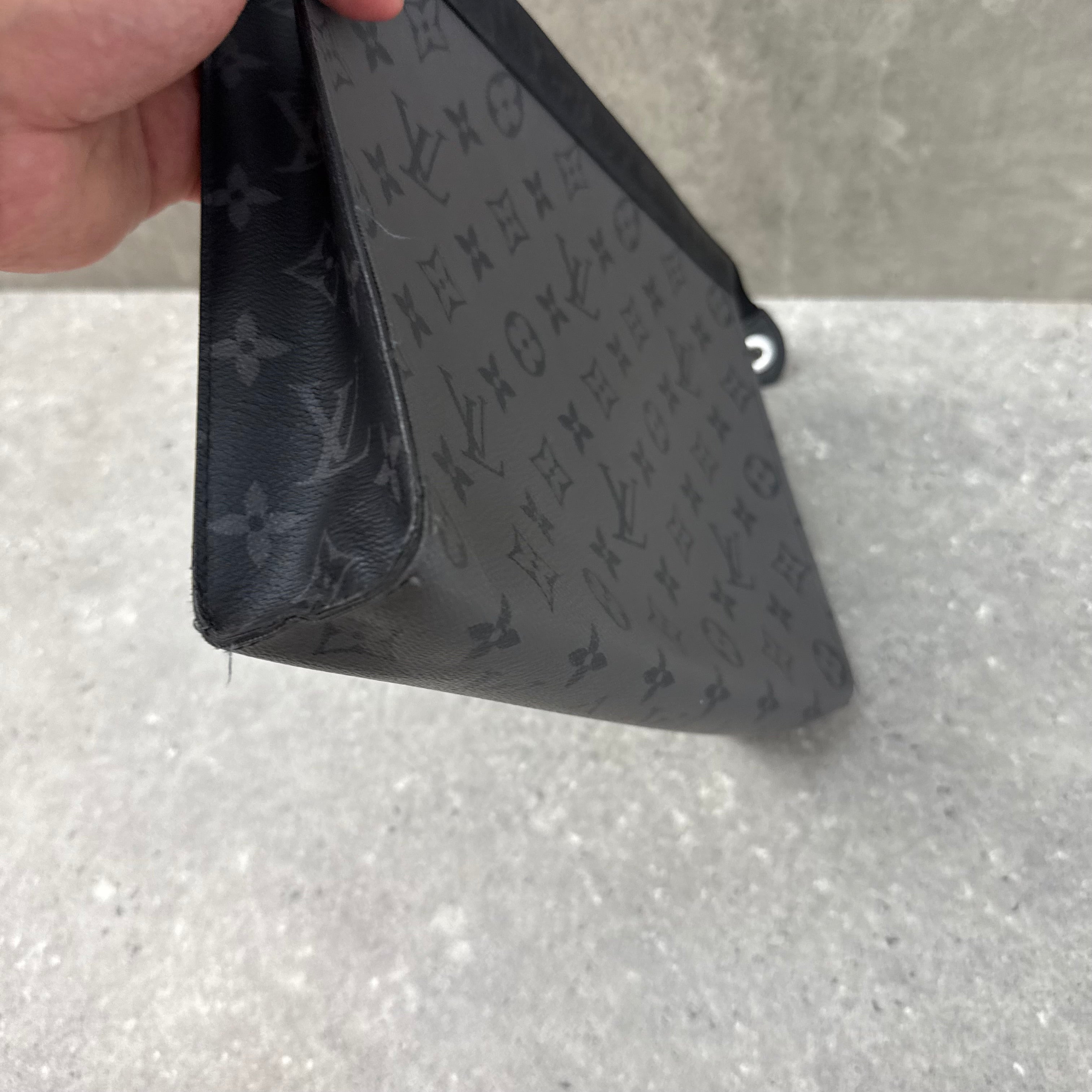 LOUIS VUITTON POCHETTE CLUTCH BAG - GREY / BLACK