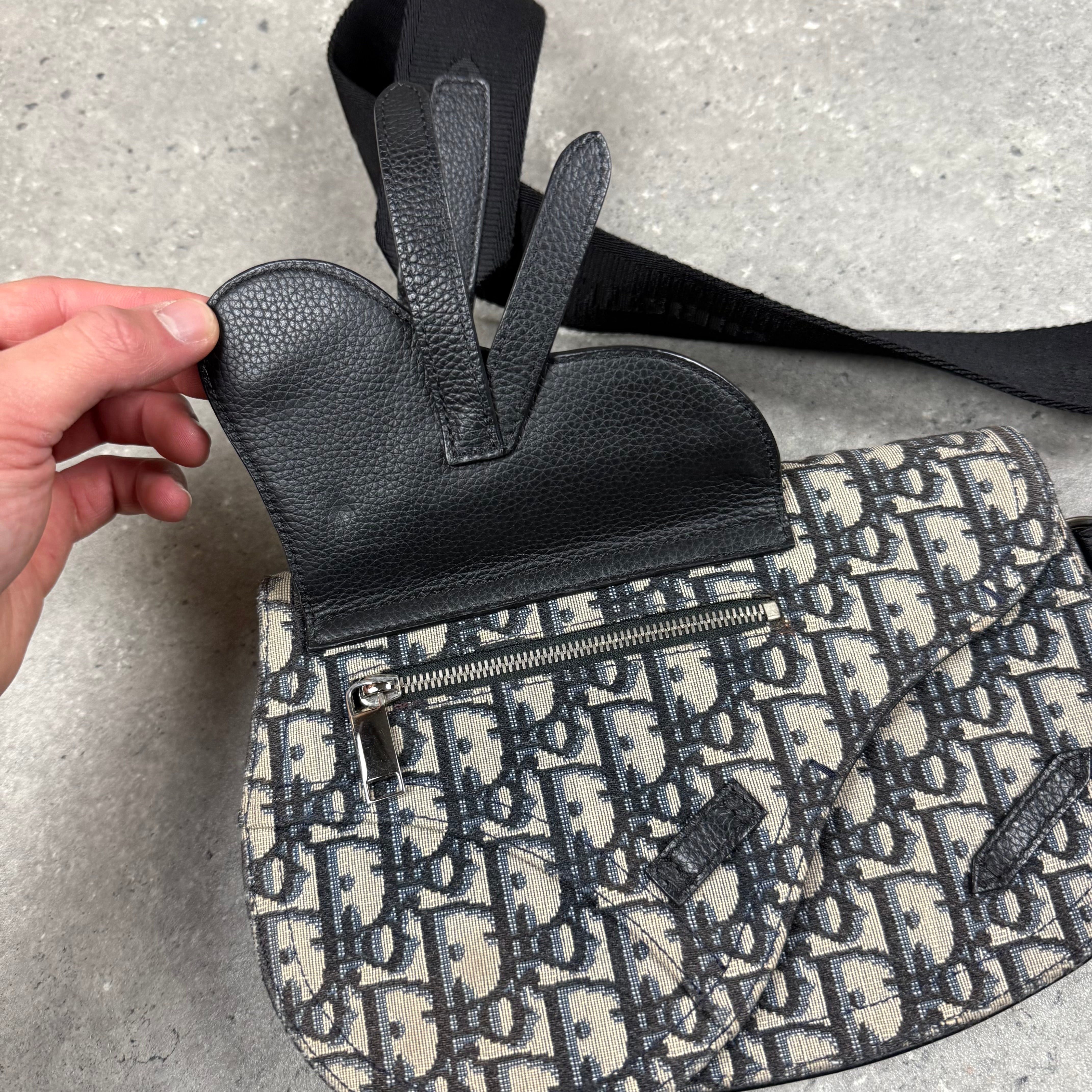 DIOR SADDLE MESSENGER BAG