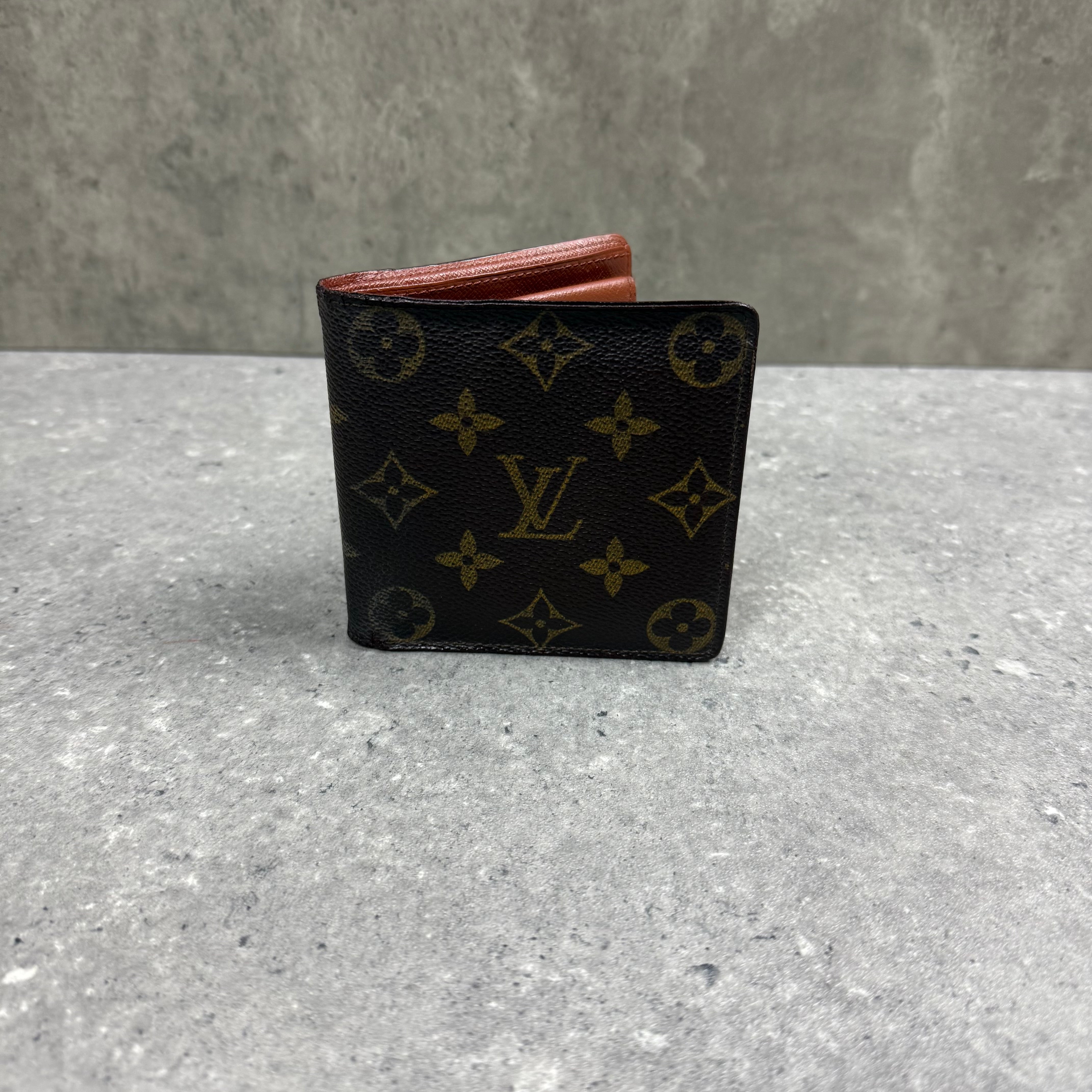 LOUIS VUITTON / WALLET
