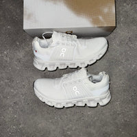 ON RUNNING CLOUDSWIFT 4 - WHITE