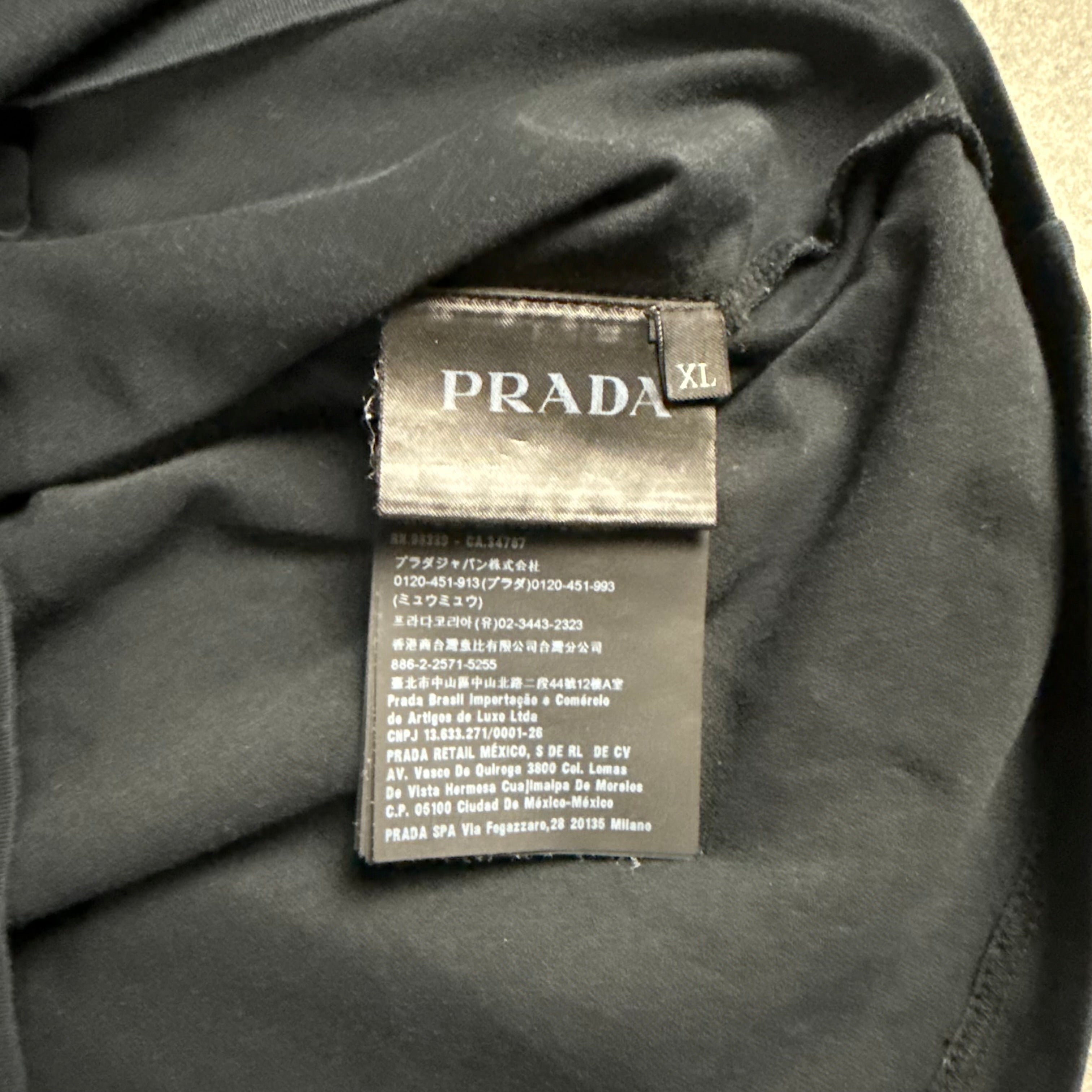 PRADA NYLON POCKET T-SHIRT - (FITS M/L)