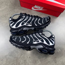 NIKE AIR MAX PLUS TNs - BLACK METALLIC SILVER REFLECTIVE