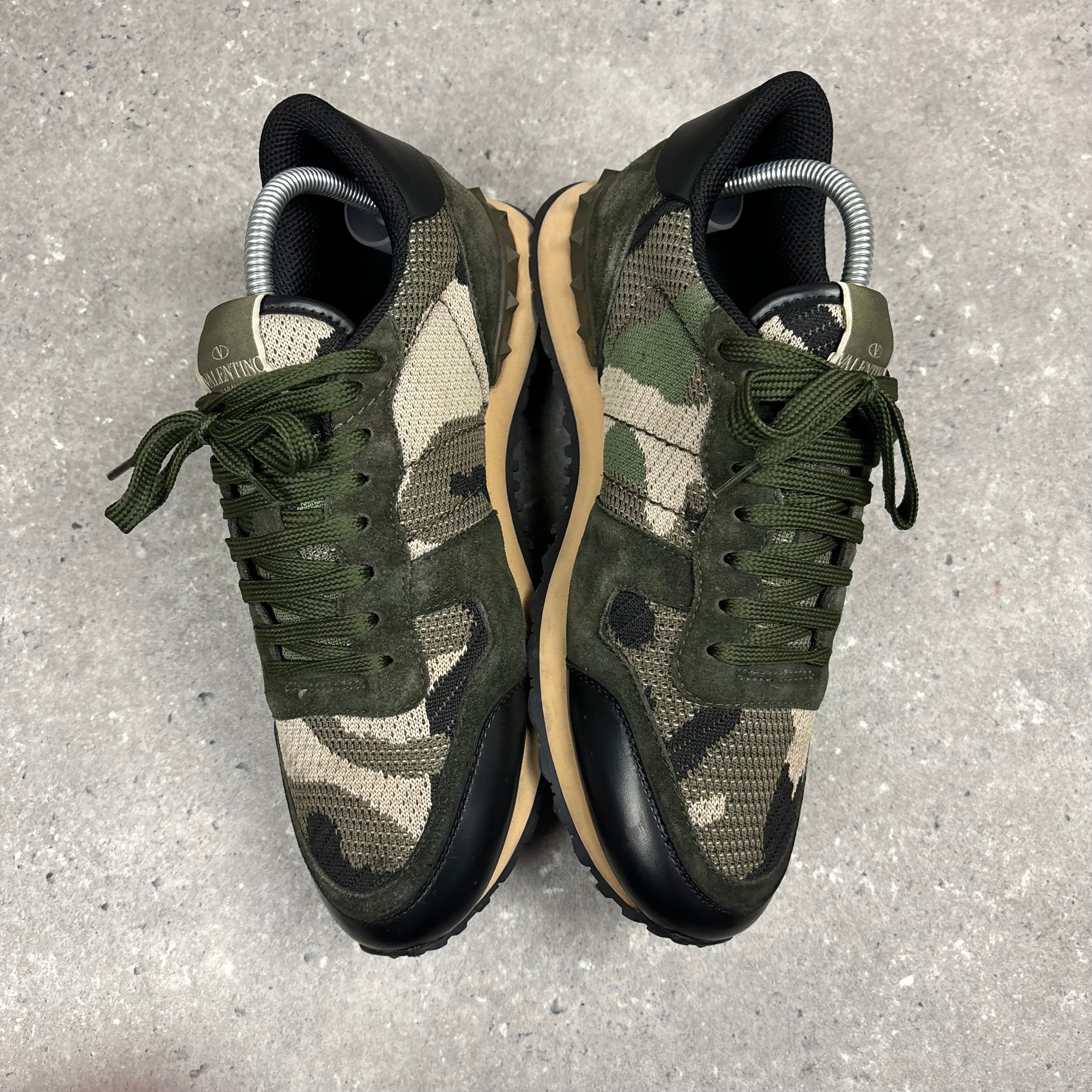 VALENTINO ROCKRUNNER KHAKI - (EU 41 / UK 7)