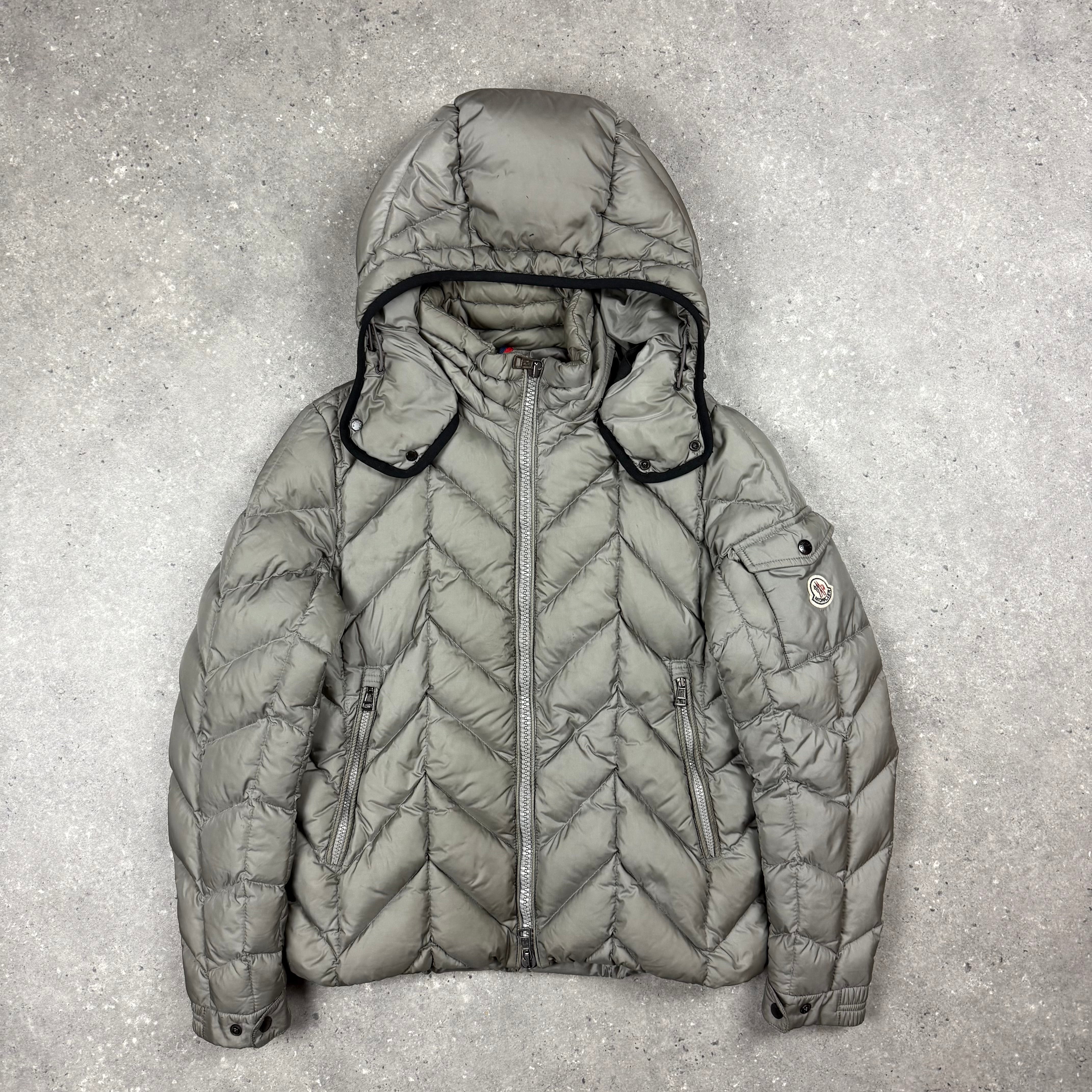 MONCLER BERRIAT JACKET GREY - 2 (S)