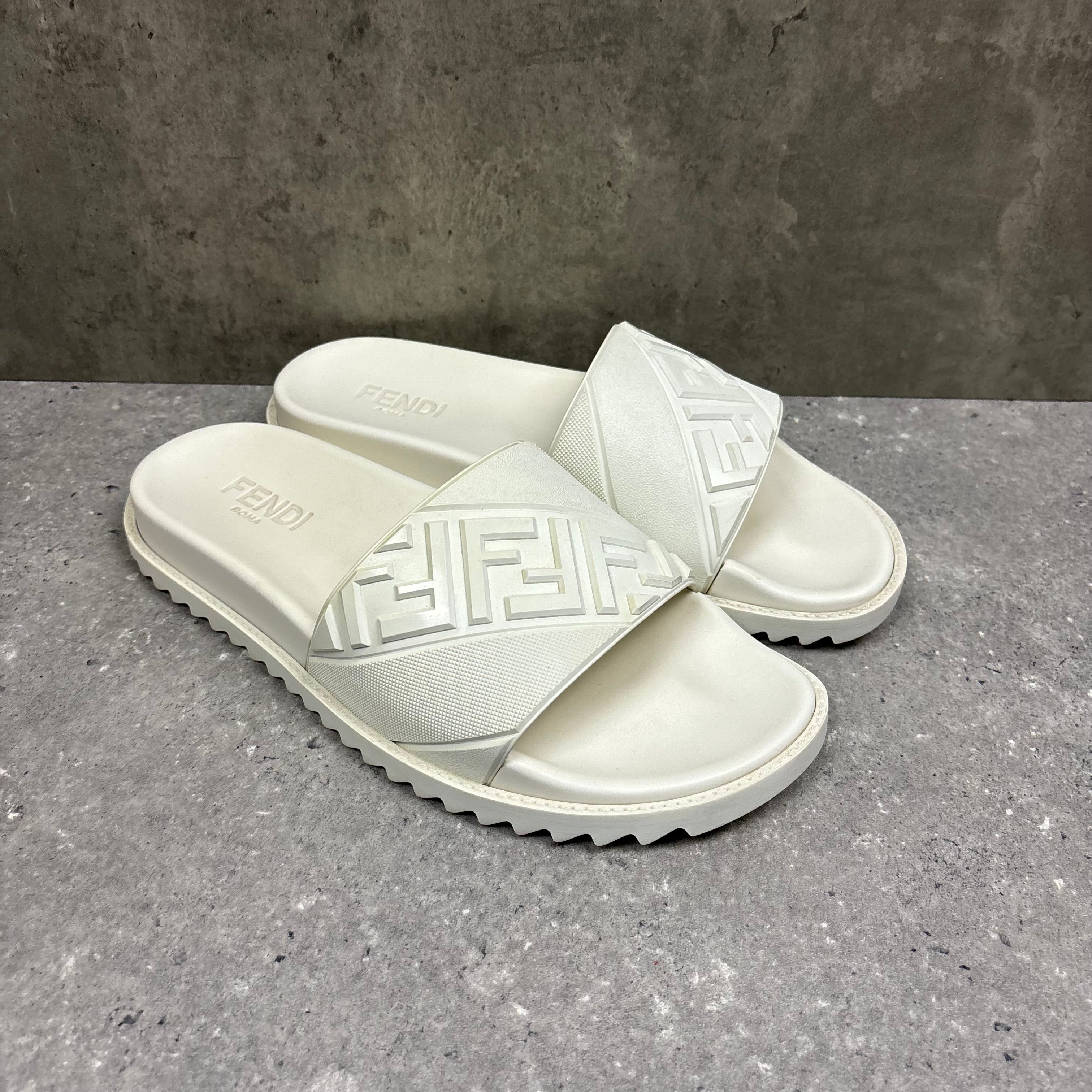 FENDI SLIDERS - EU43 (FITS UK 10)