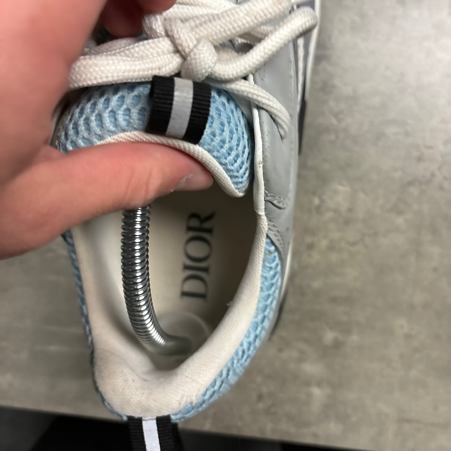 DIOR B22 TRAINERS - BABY BLUE (FITS 10)