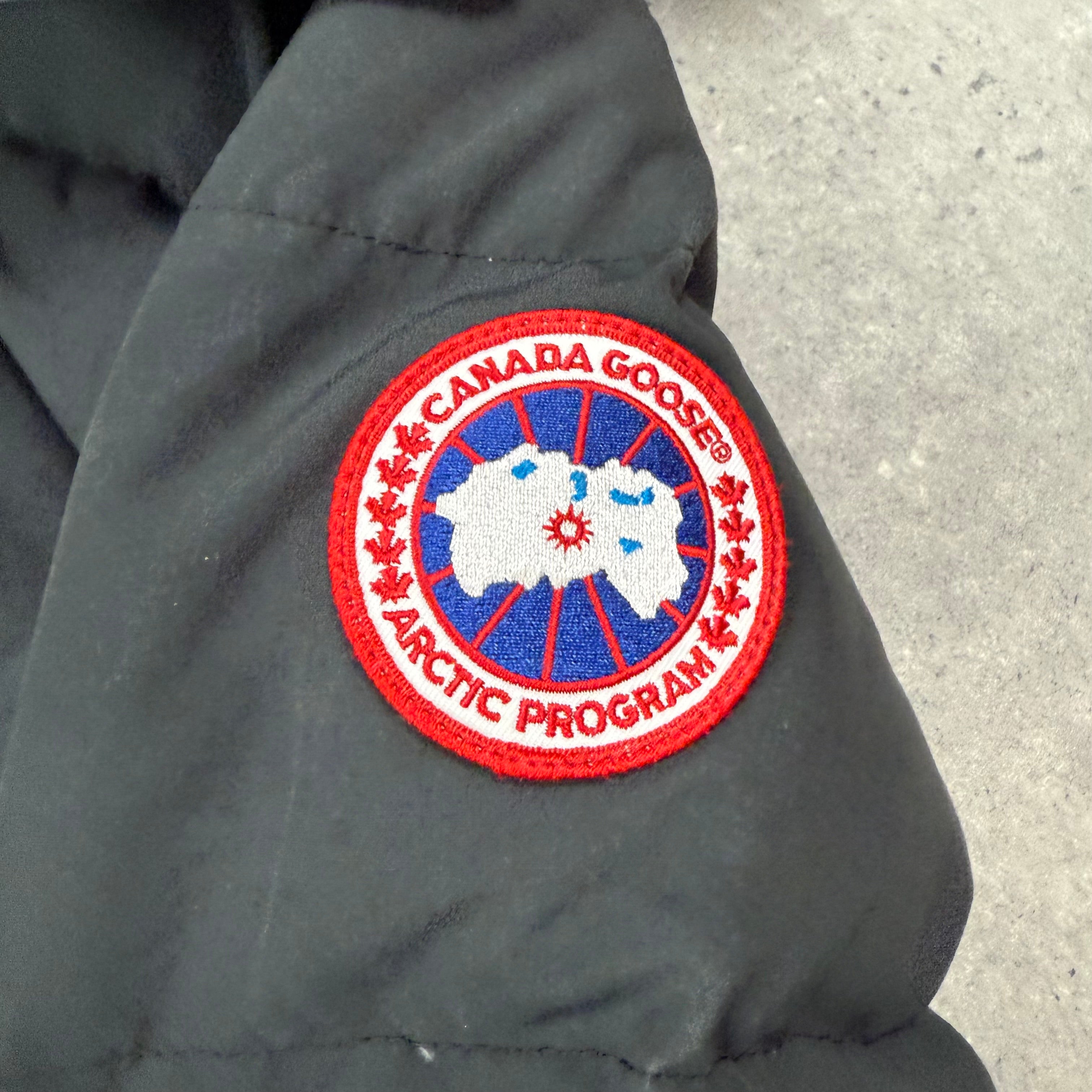 CANADA GOOSE WYNDHAM PARKA BLACK FUSION - (M)