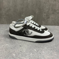 CHANEL LOW TRAINERS -  (EU42 / UK8)