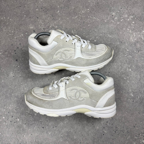 CHANEL RUNNERS WHITE -  (EU40 / UK6)