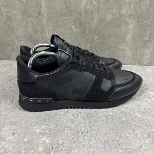 VALENTINO ROCKRUNNER BLACK - (EU42 / UK8)